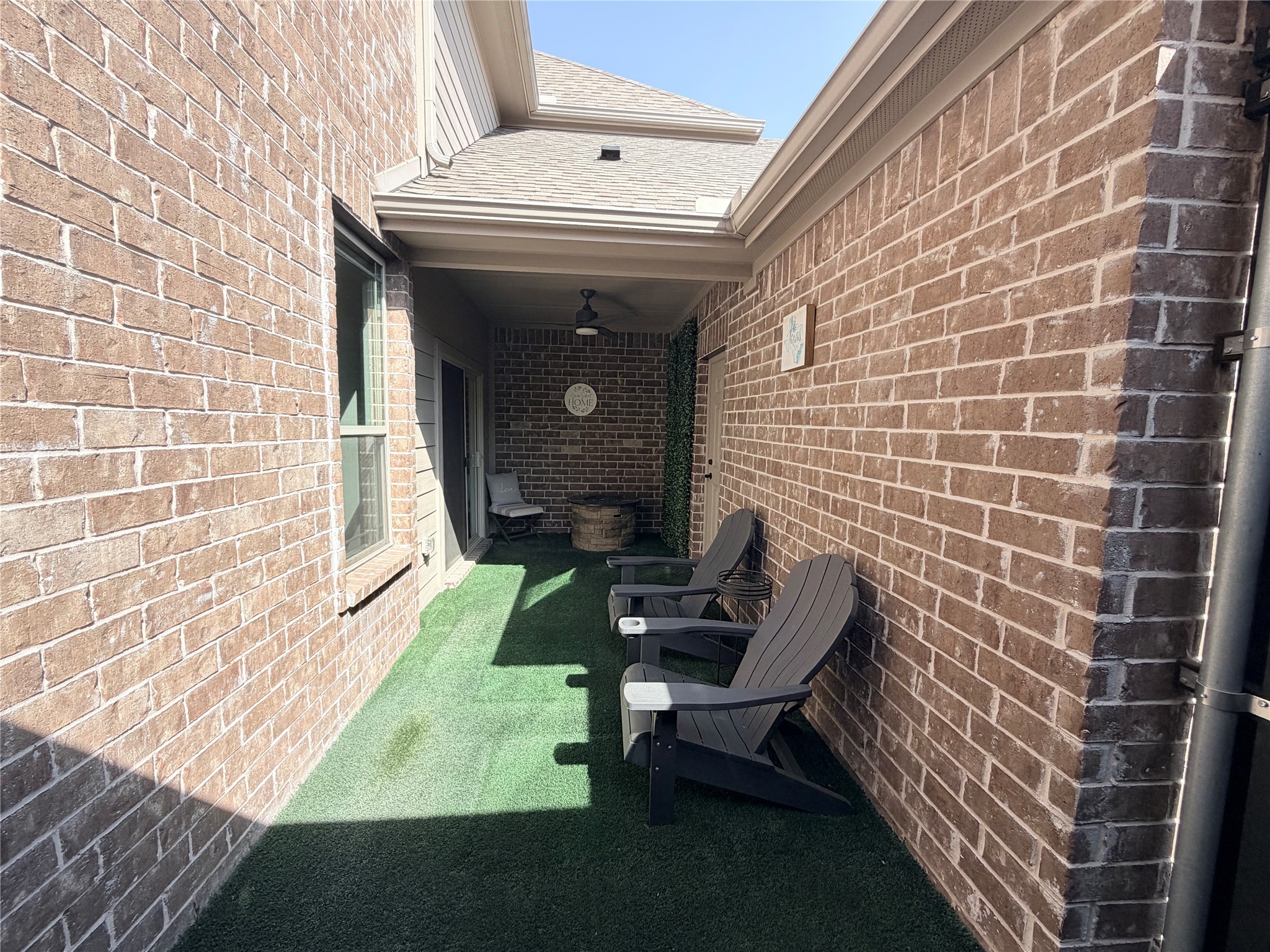 305 Tottenham Court Mckinney TX 75072