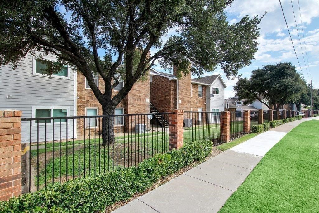 141 Valley View Drive Lewisville TX 75067