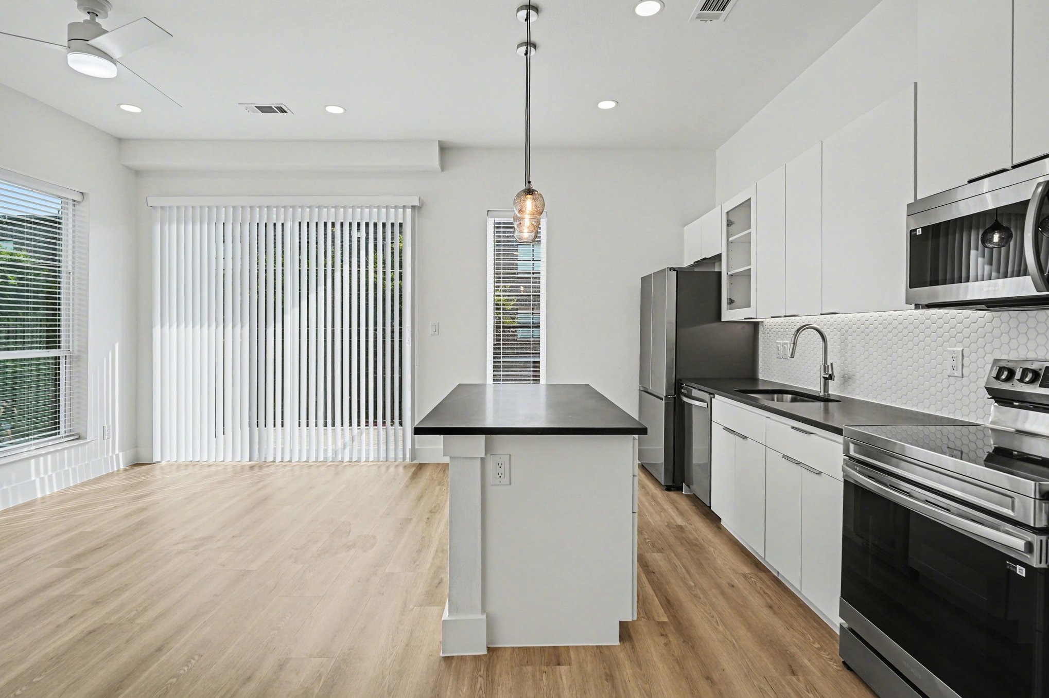 2217 N Fitzhugh Avenue Dallas TX 75204