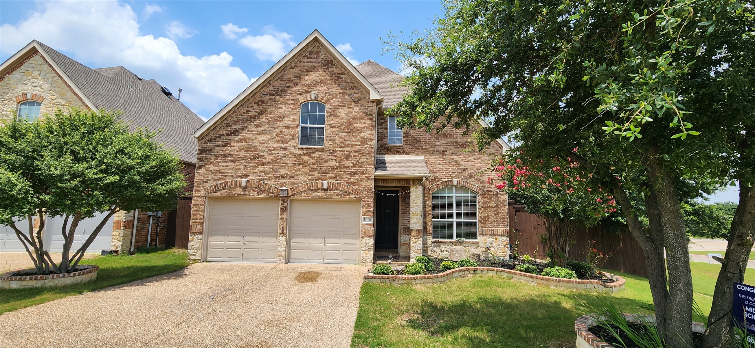 1001 Llano Trace Irving TX 75063