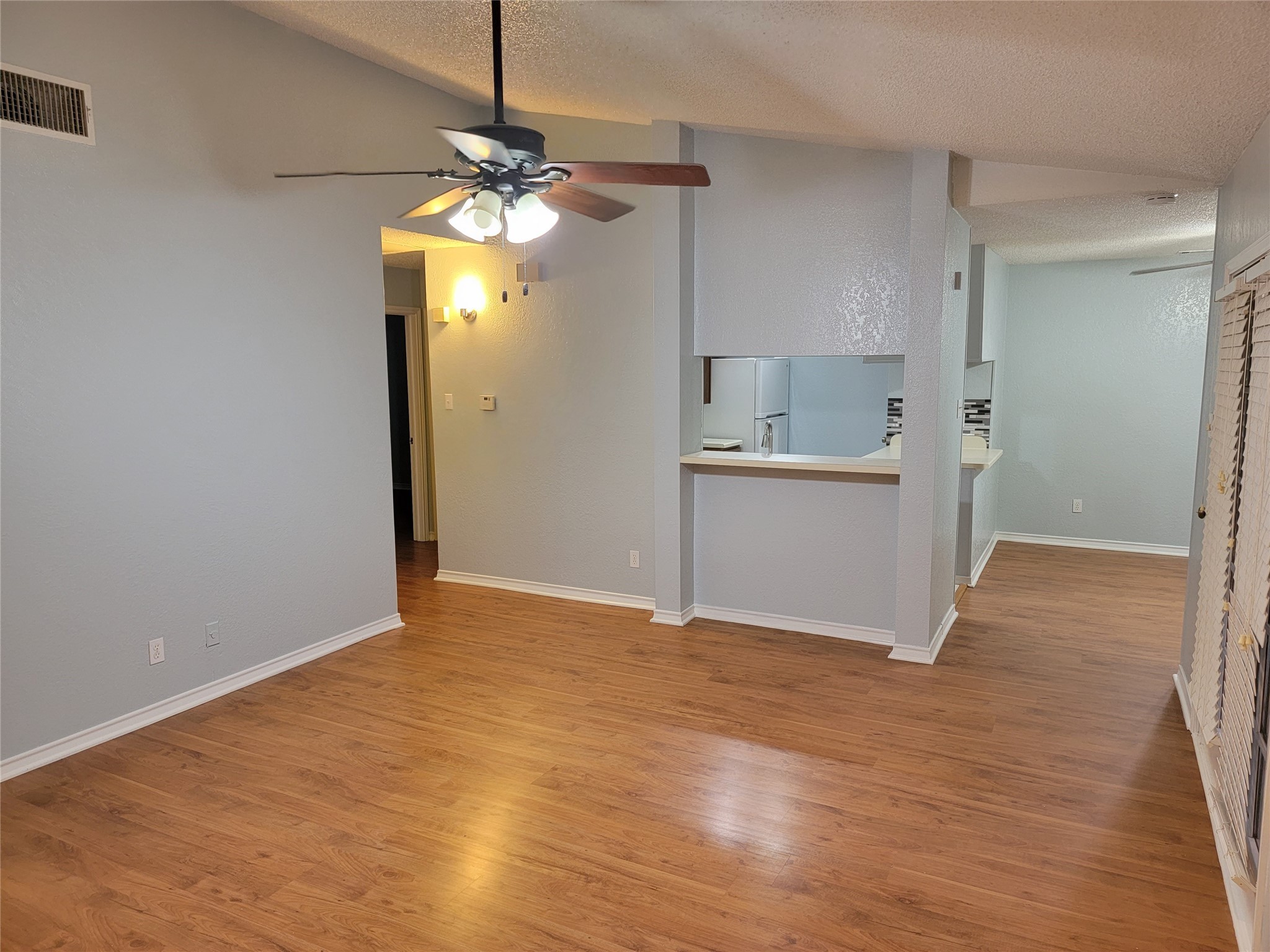 1104 Horizon Trail Arlington TX 76011