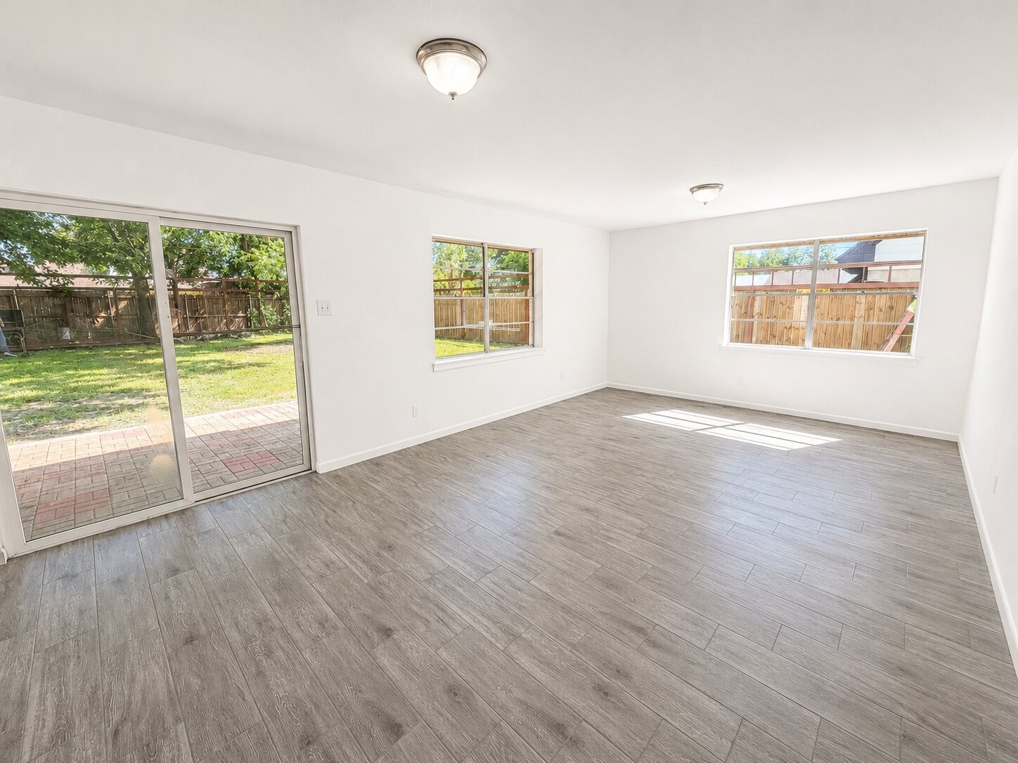 2309 E Mitchell Street Arlington TX 76010