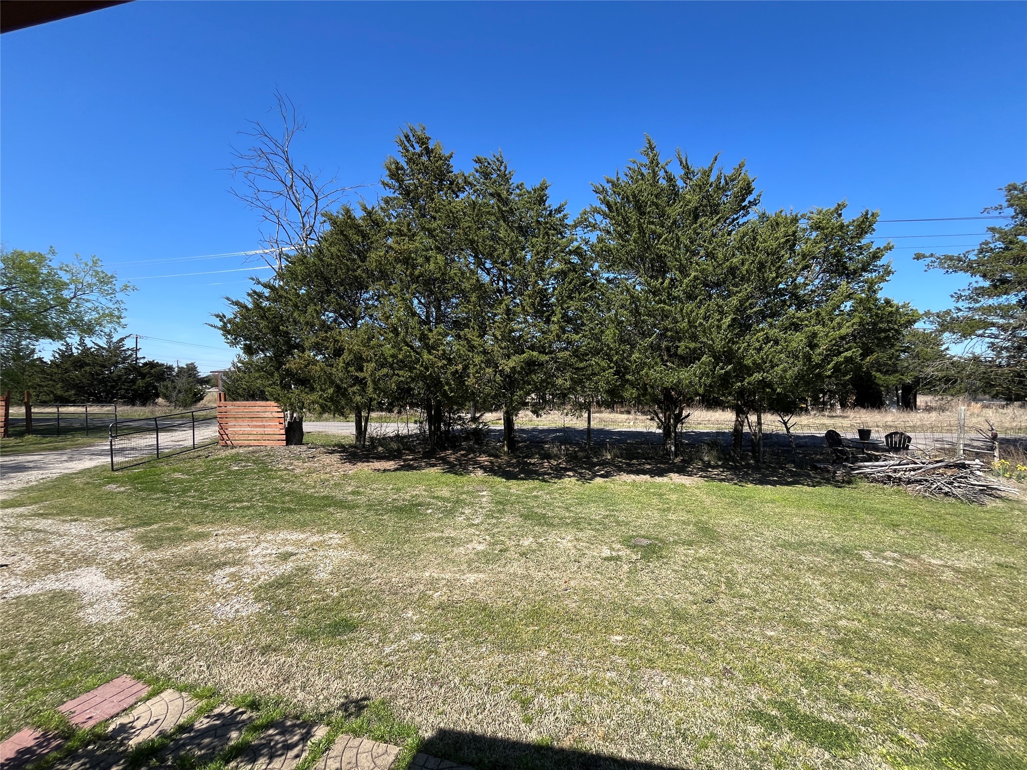 159 County Road 3501 Greenville TX 75402
