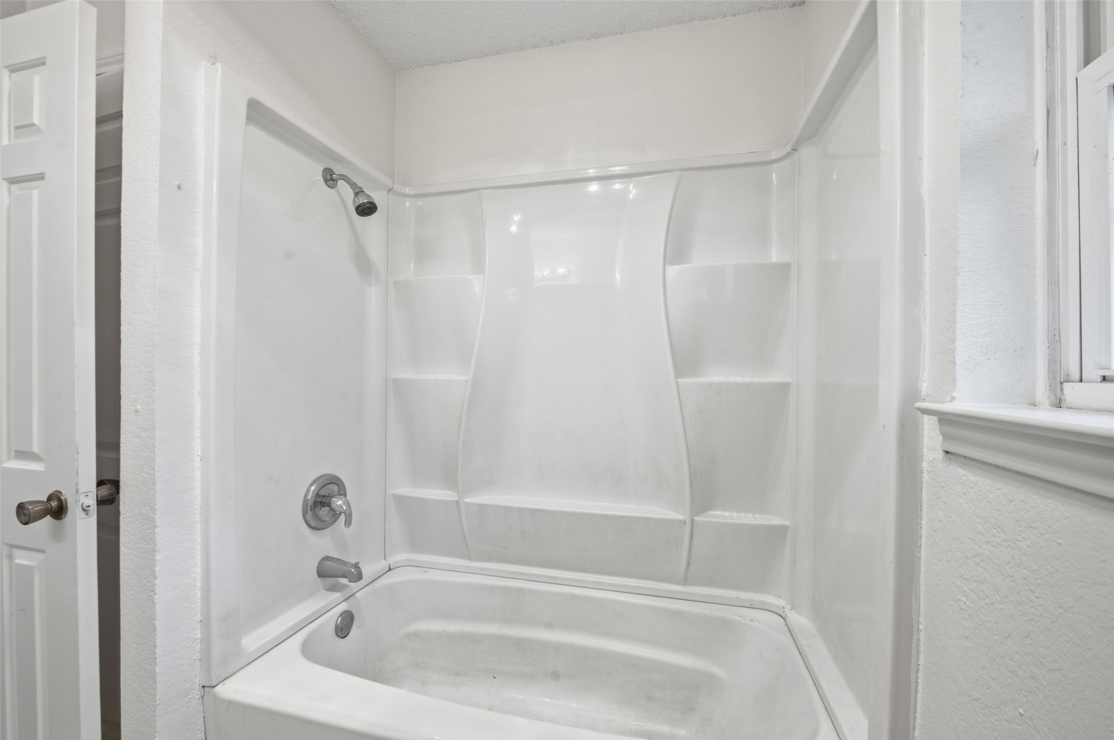 6444 Whitehurst Watauga TX 76148