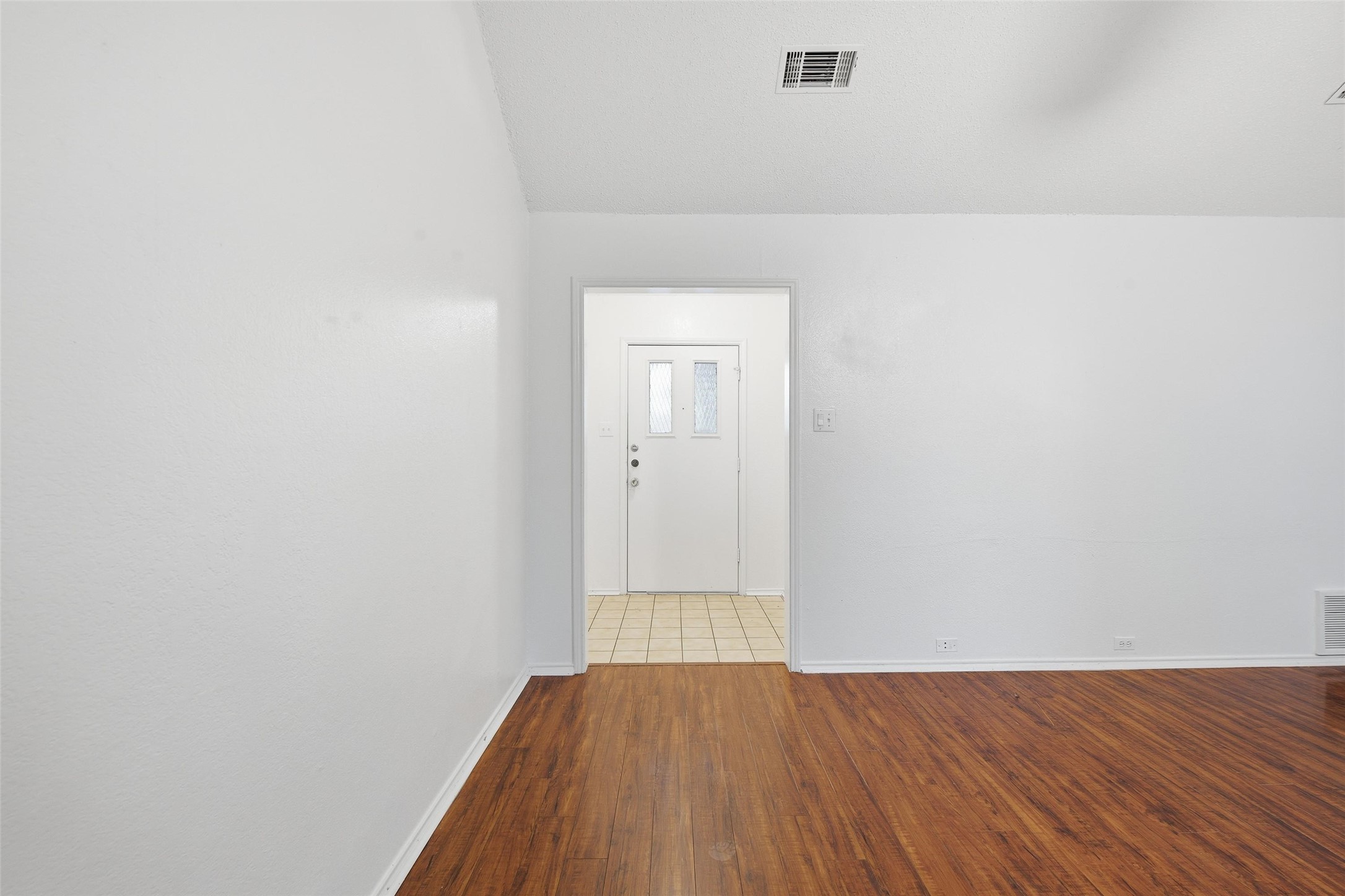 6444 Whitehurst Watauga TX 76148