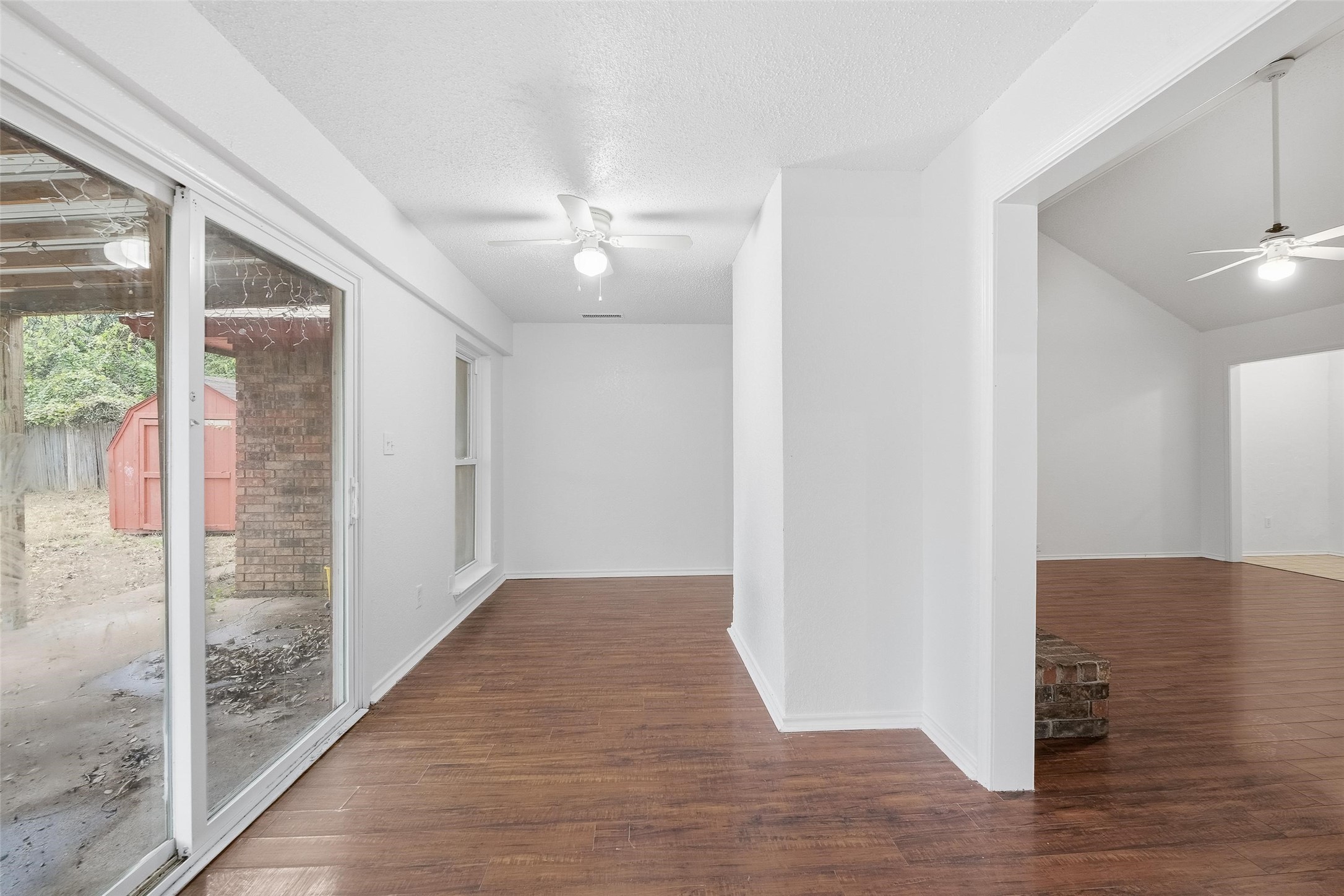 6444 Whitehurst Watauga TX 76148