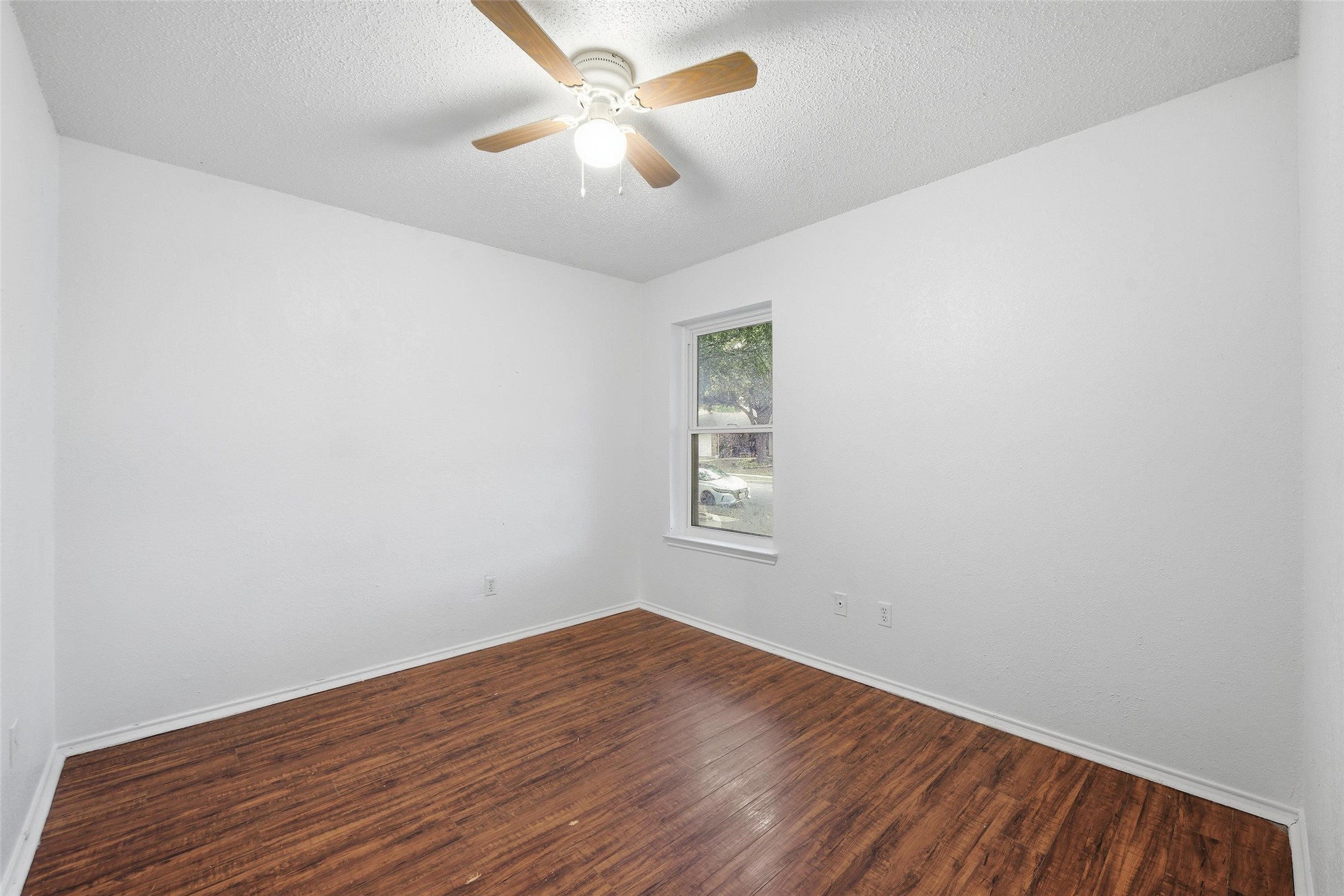 6444 Whitehurst Watauga TX 76148
