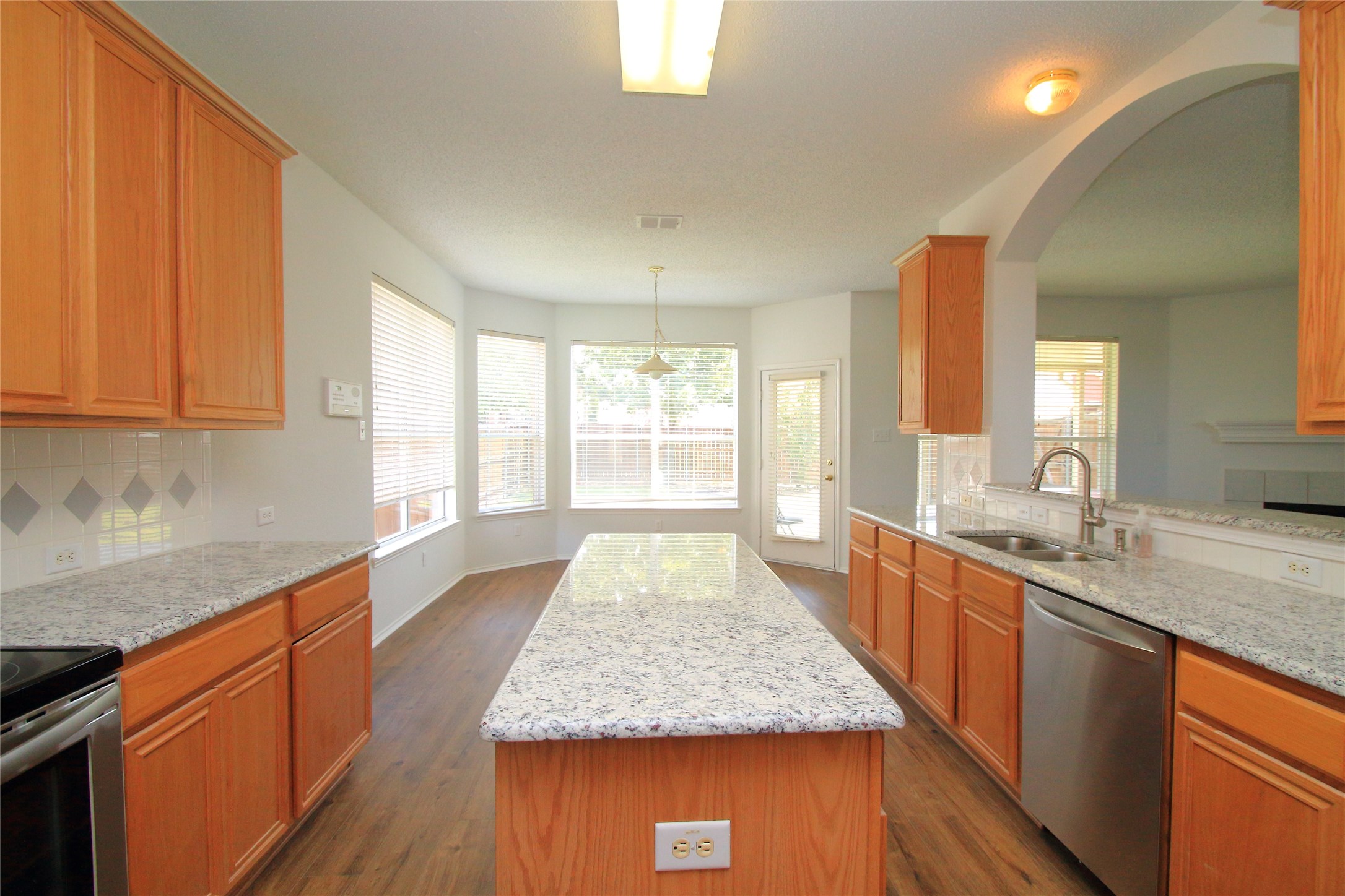 4004 Lakeside Drive The Colony TX 75056