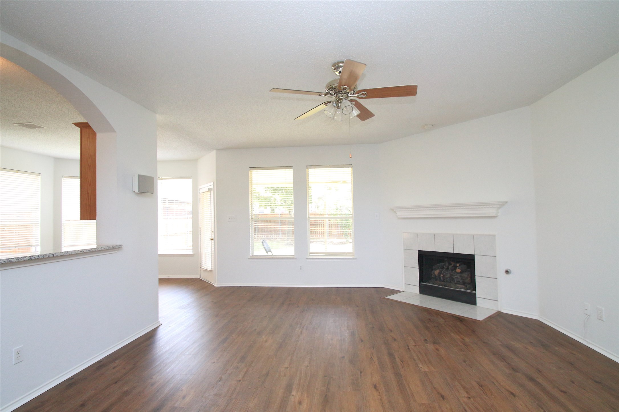 4004 Lakeside Drive The Colony TX 75056