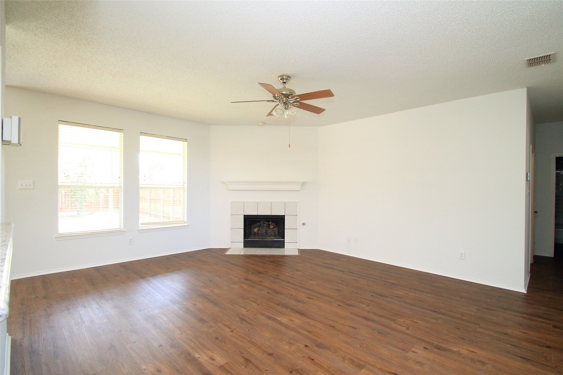 4004 Lakeside Drive The Colony TX 75056