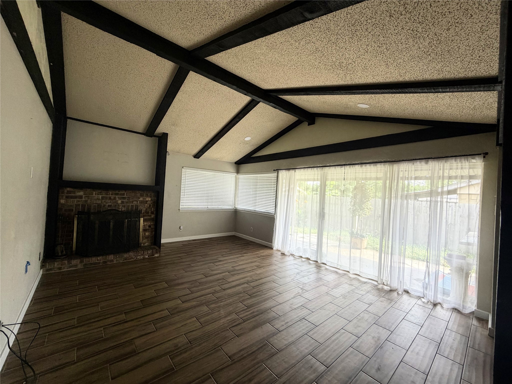 726 Ravencroft Drive Garland TX 75043
