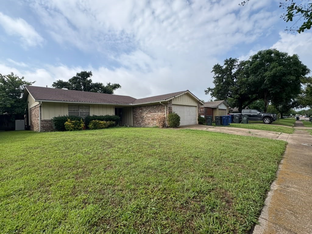 726 Ravencroft Drive Garland TX 75043