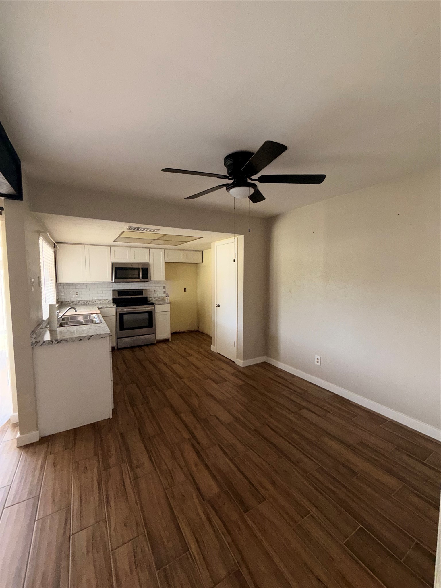 726 Ravencroft Drive Garland TX 75043