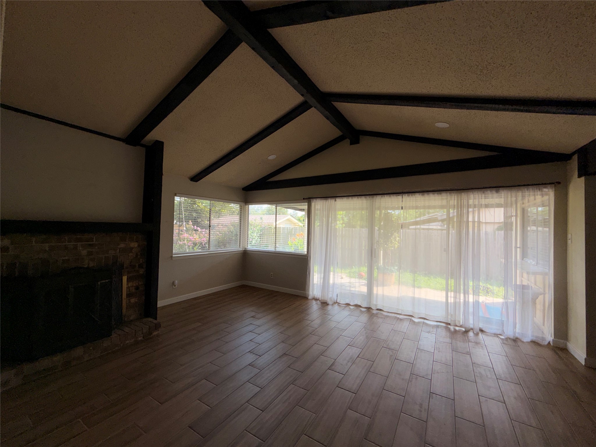 726 Ravencroft Drive Garland TX 75043