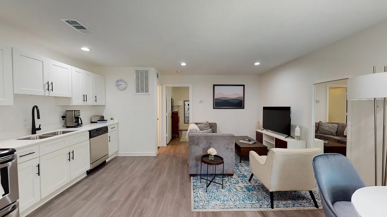 321 E 8th Street Dallas TX 75203