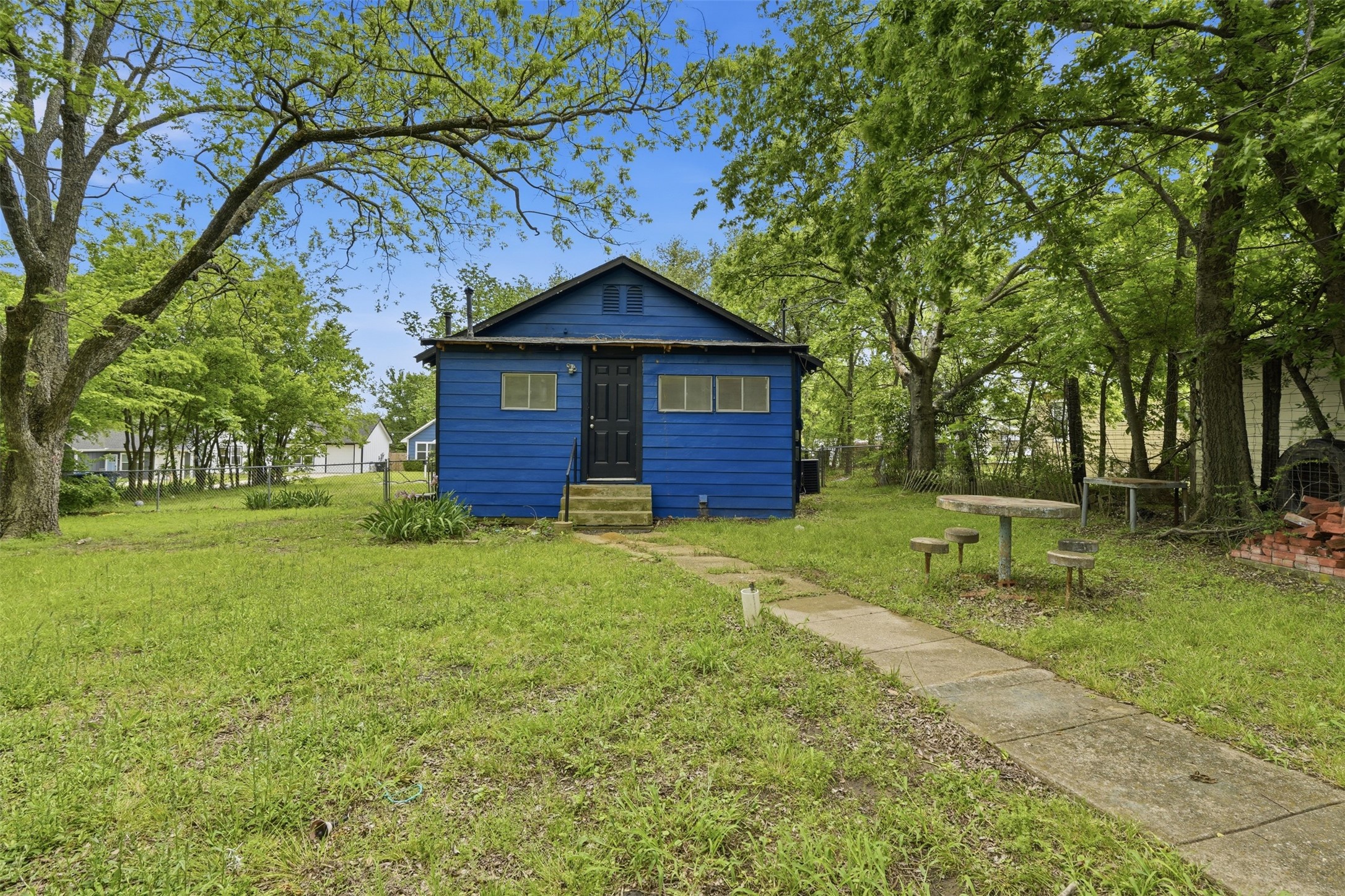 507 E Heron Street Denison TX 75021
