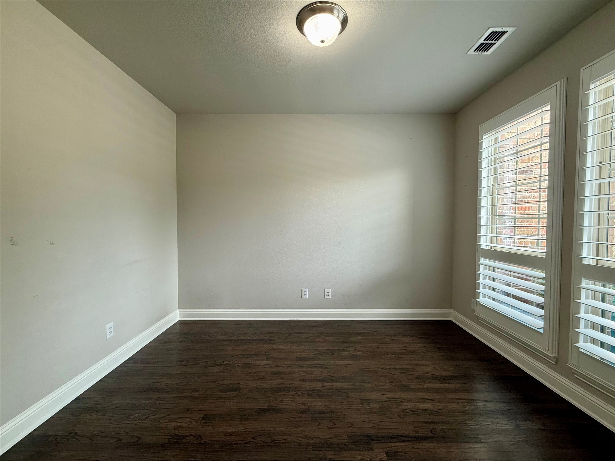 509 Lomax Lane Fort Worth TX 76131