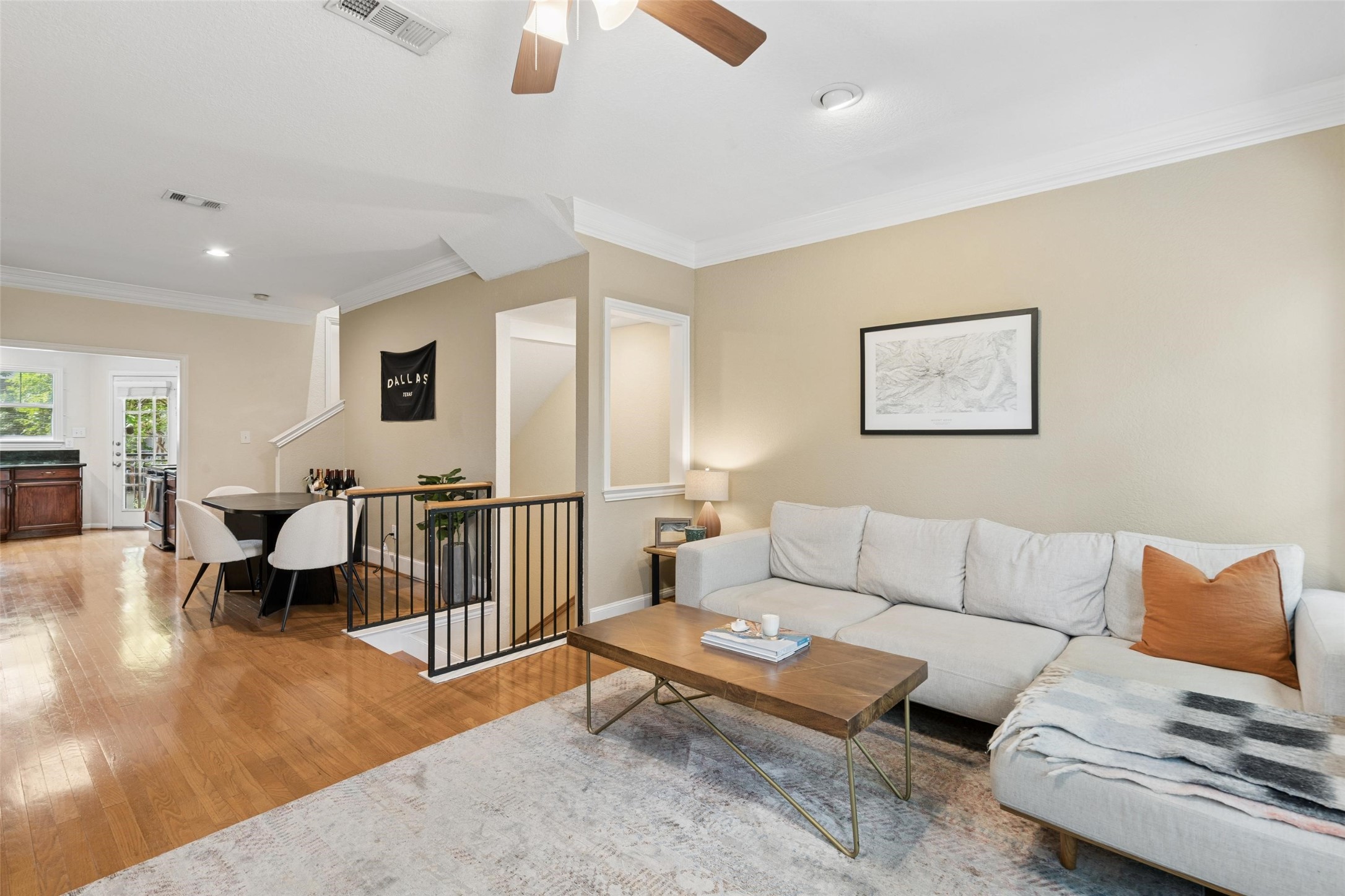2902 State Street Dallas TX 75204