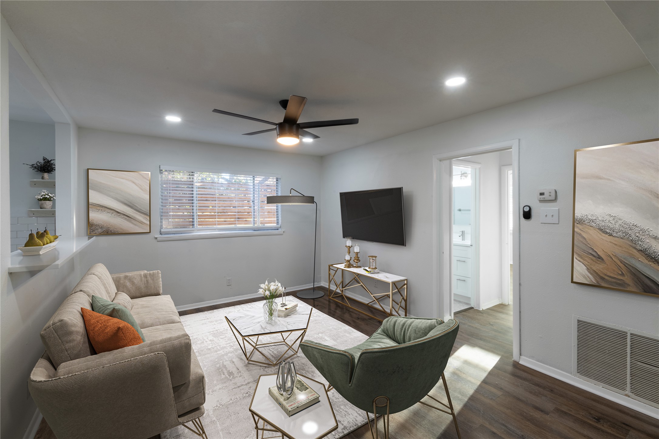 5921 Gaston Avenue Dallas TX 75214