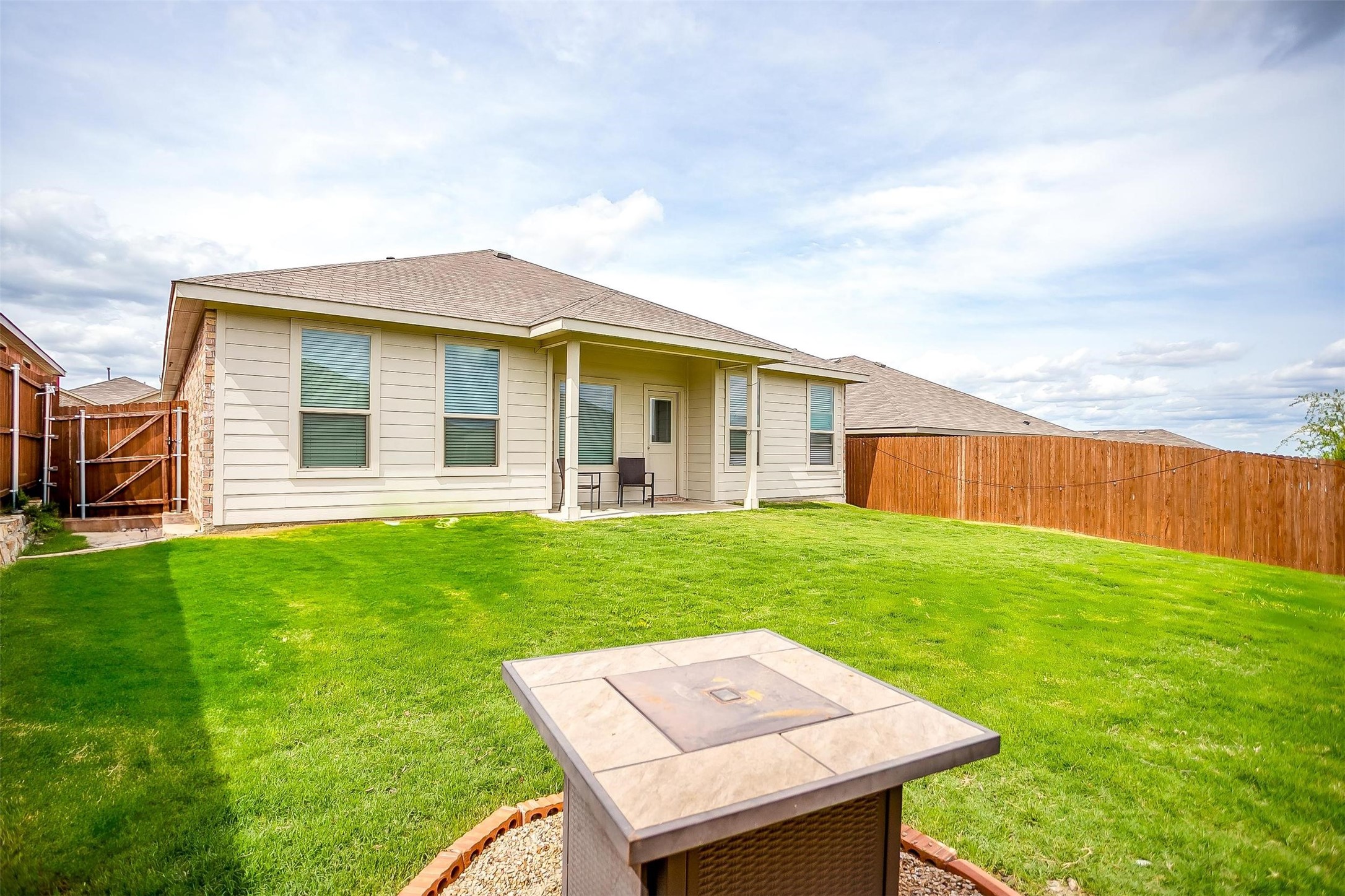 9721 Cherryville Road Fort Worth TX 76108
