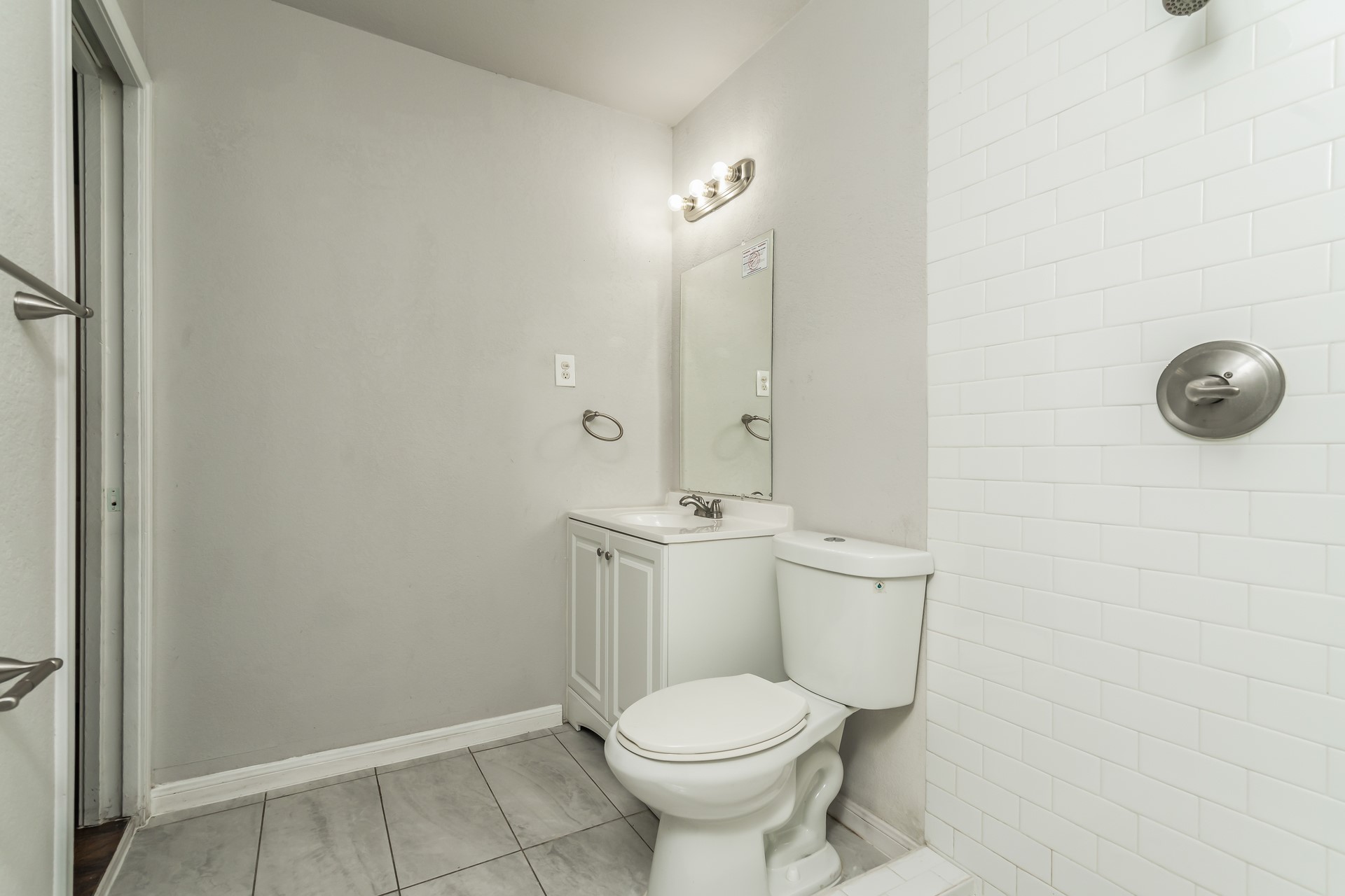 11517 Fernald Avenue Dallas TX 75218