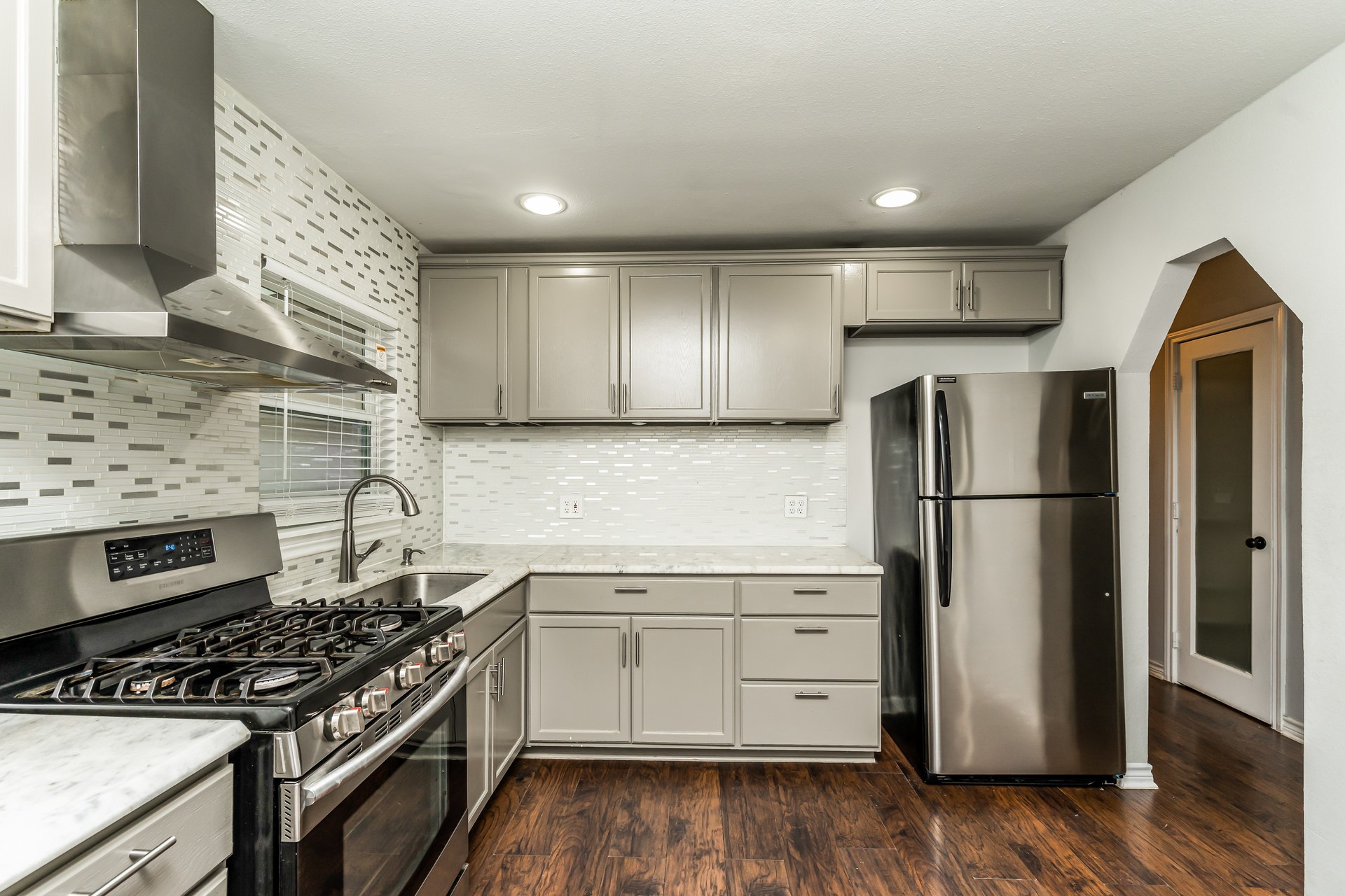 11517 Fernald Avenue Dallas TX 75218