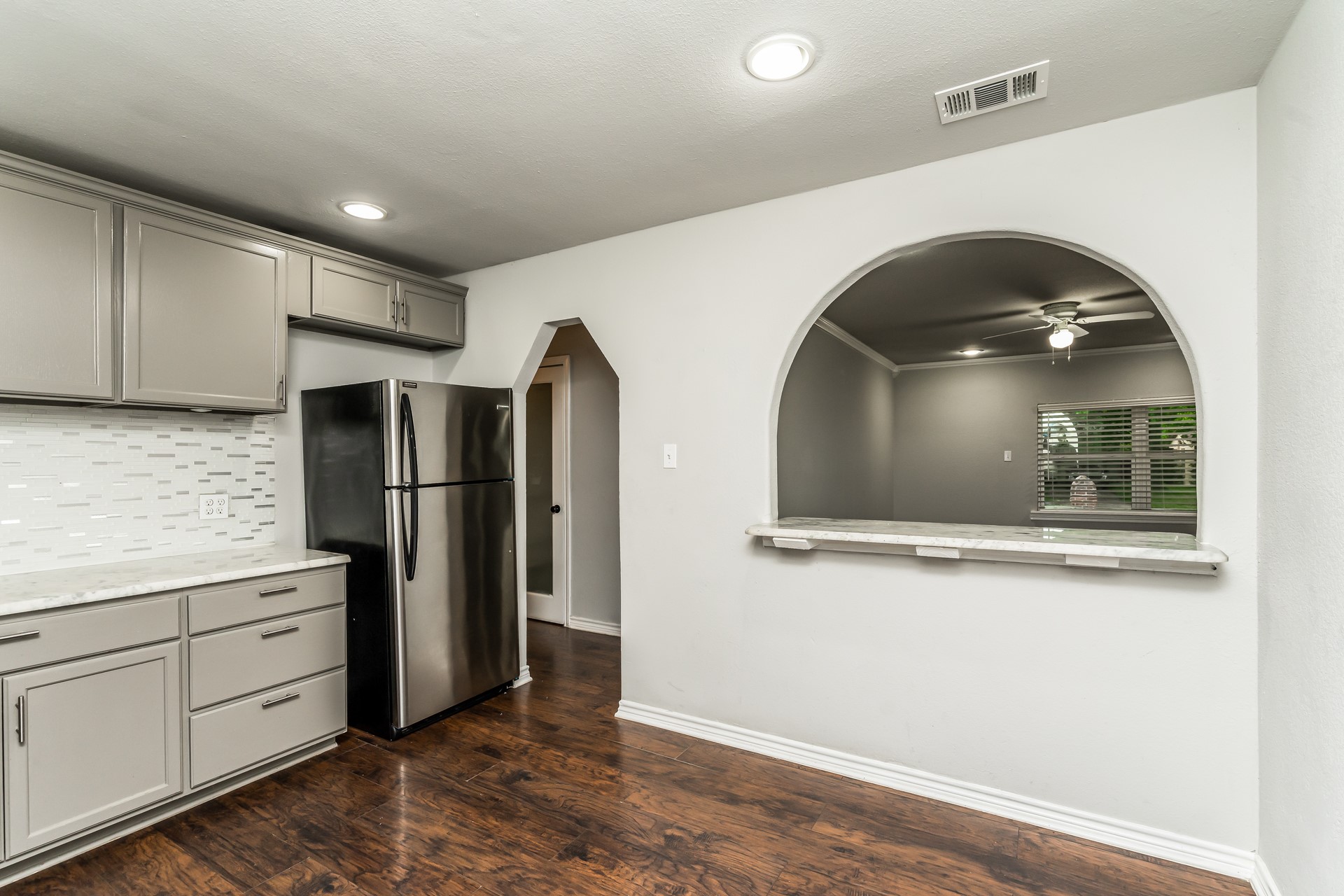 11517 Fernald Avenue Dallas TX 75218