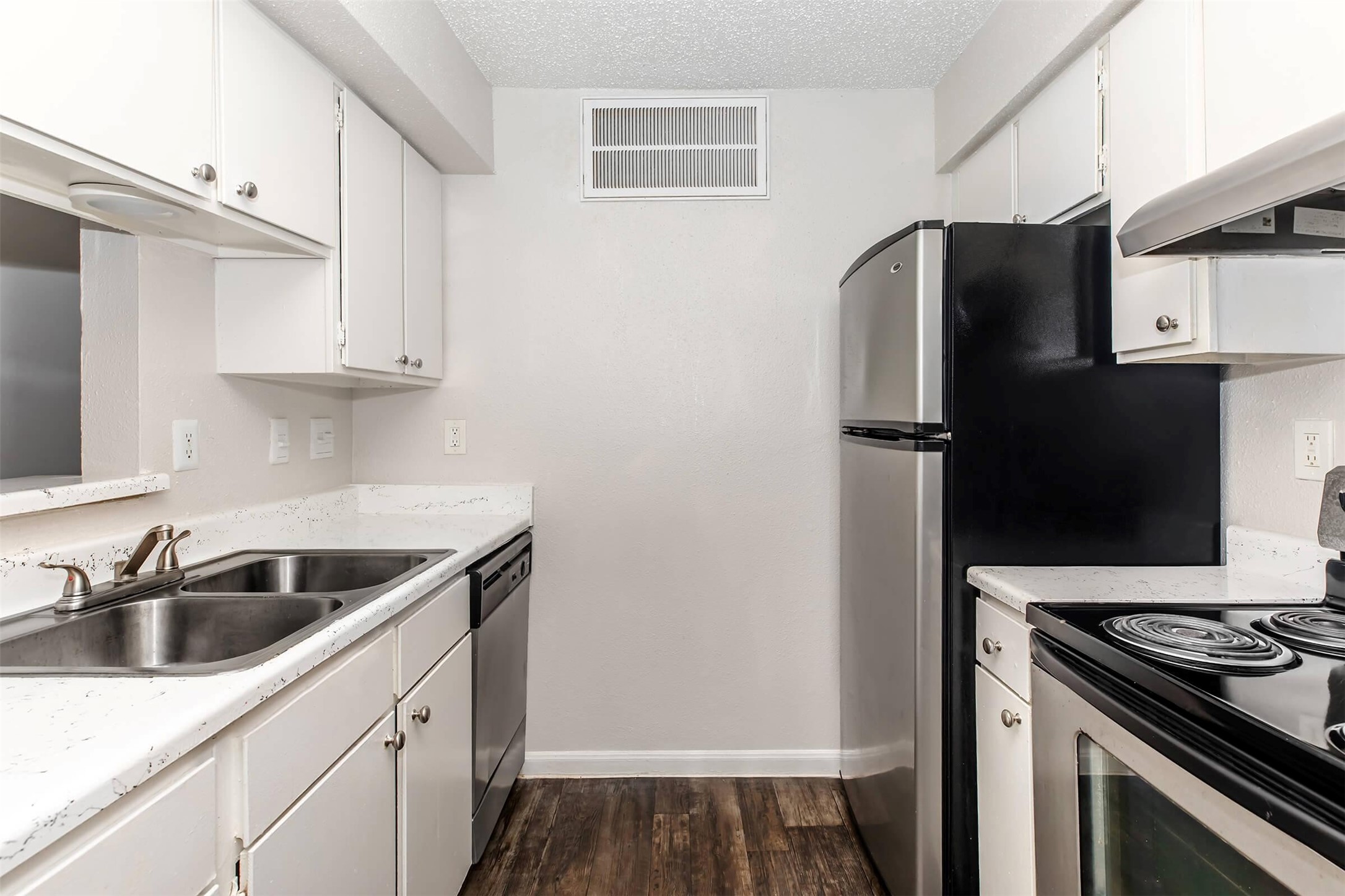 10402 Sandpiper Drive Houston TX 77096