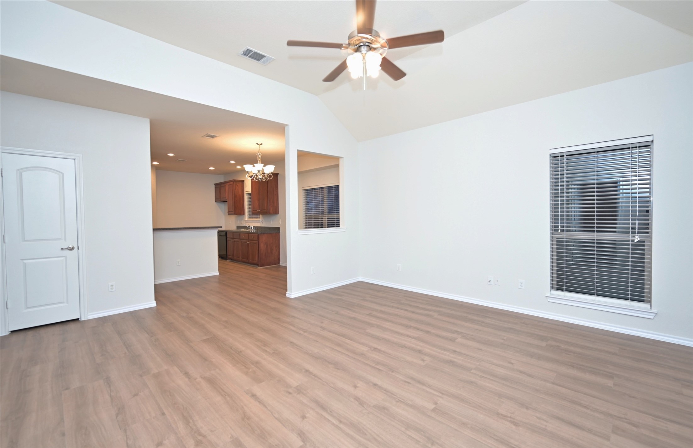 1204 Varacruz Drive Arlington TX 76010