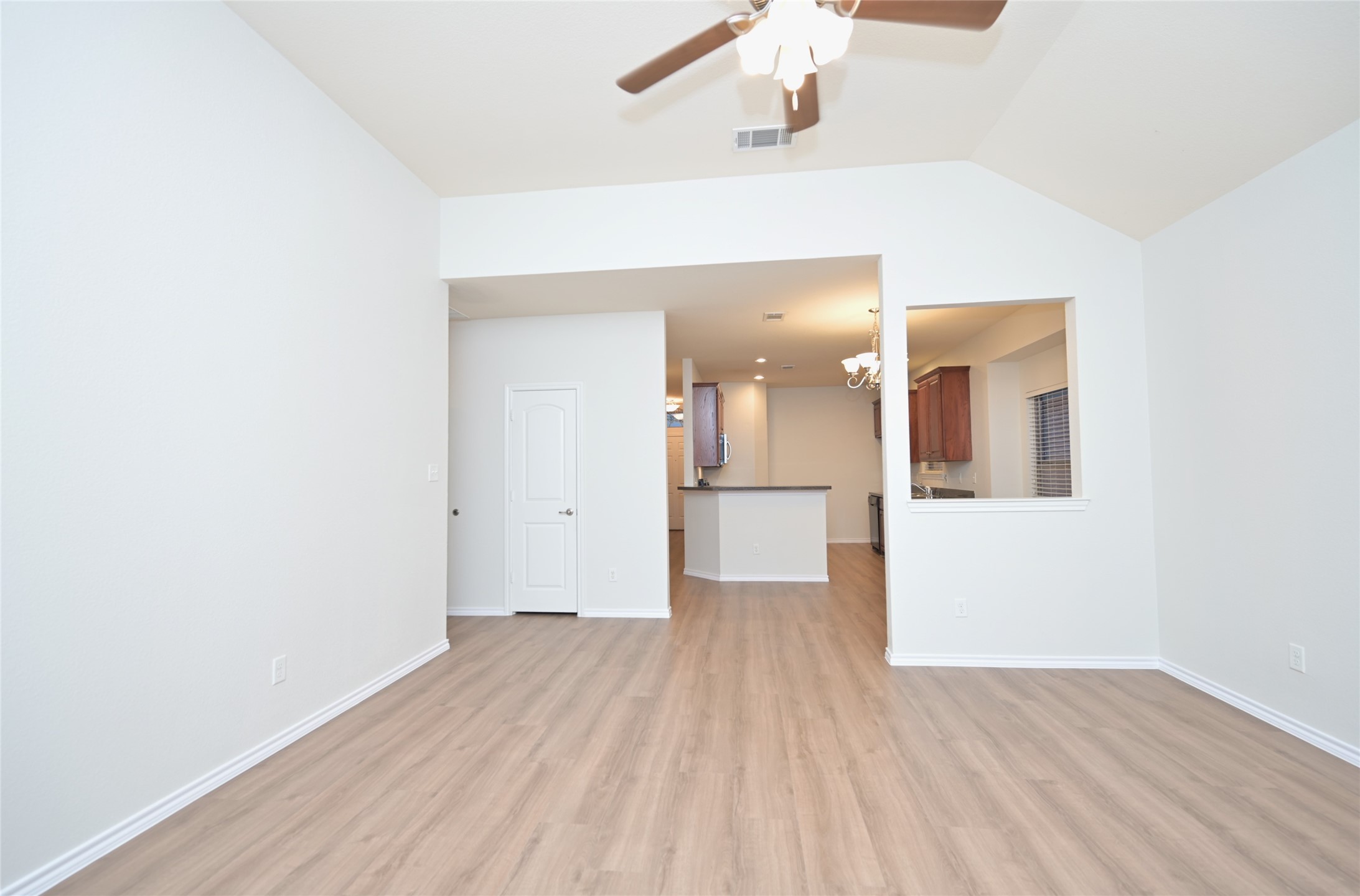 1204 Varacruz Drive Arlington TX 76010