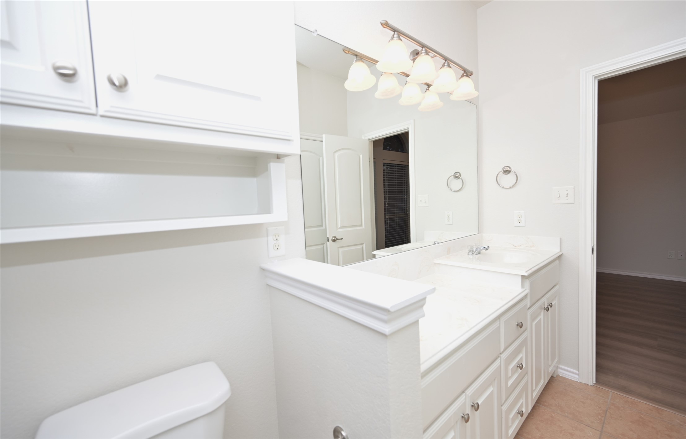 1204 Varacruz Drive Arlington TX 76010