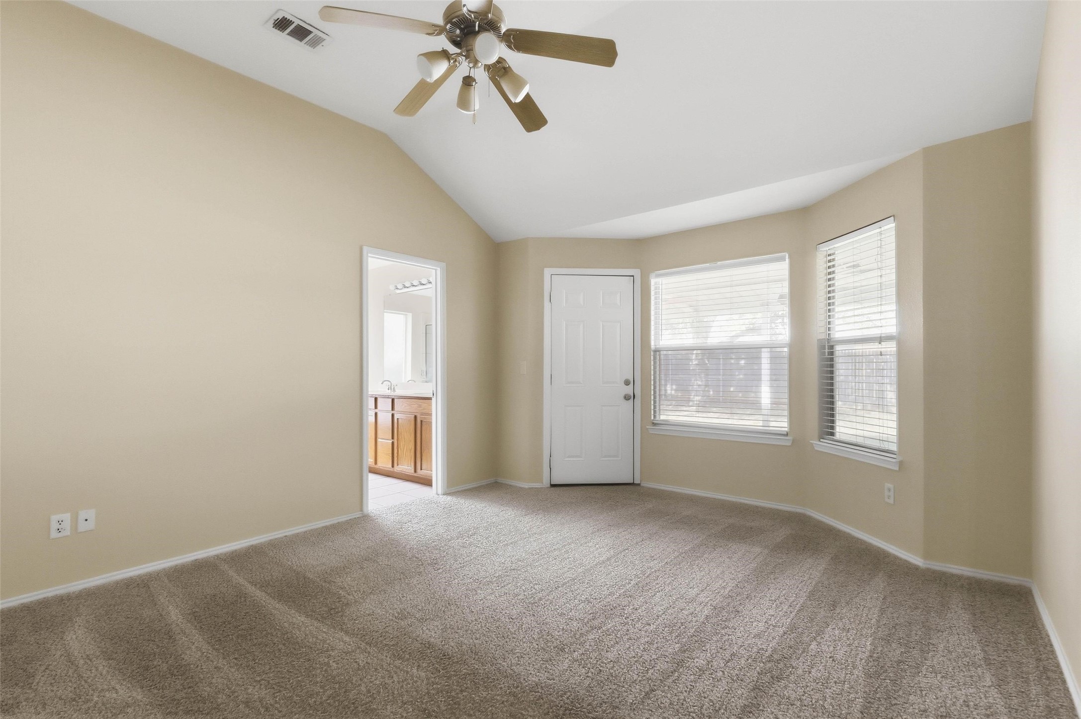 1209 Brownford Drive Fort Worth TX 76028