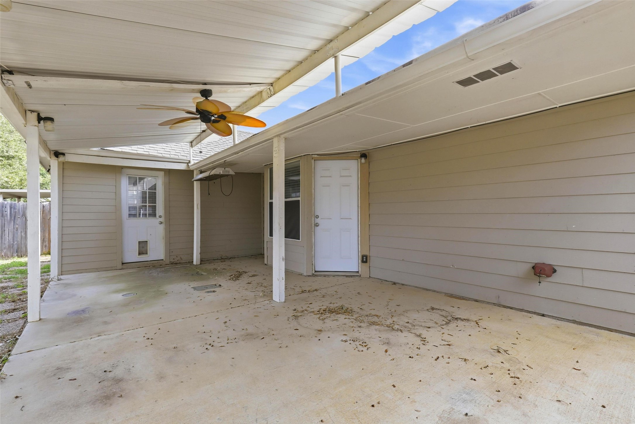1209 Brownford Drive Fort Worth TX 76028