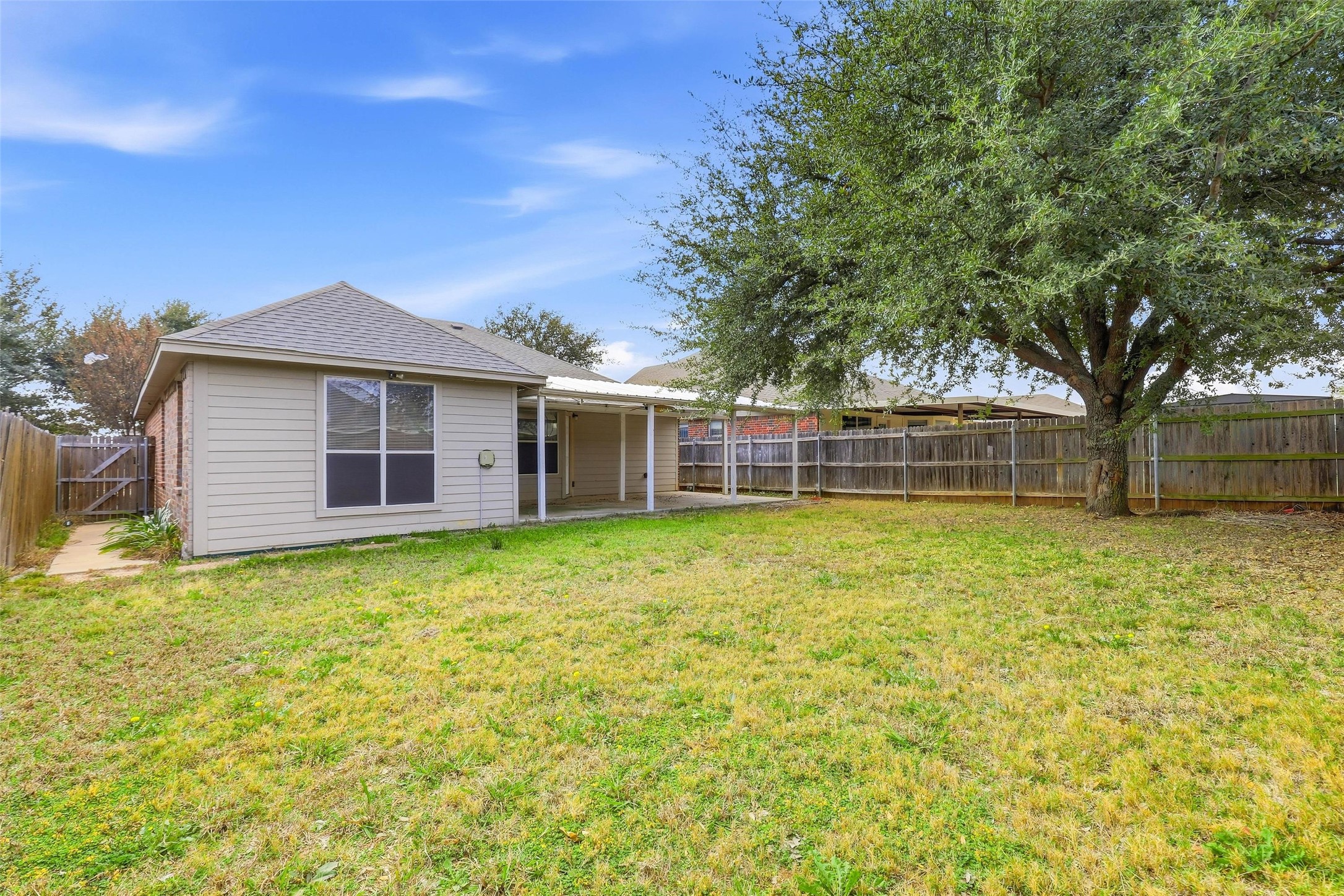 1209 Brownford Drive Fort Worth TX 76028