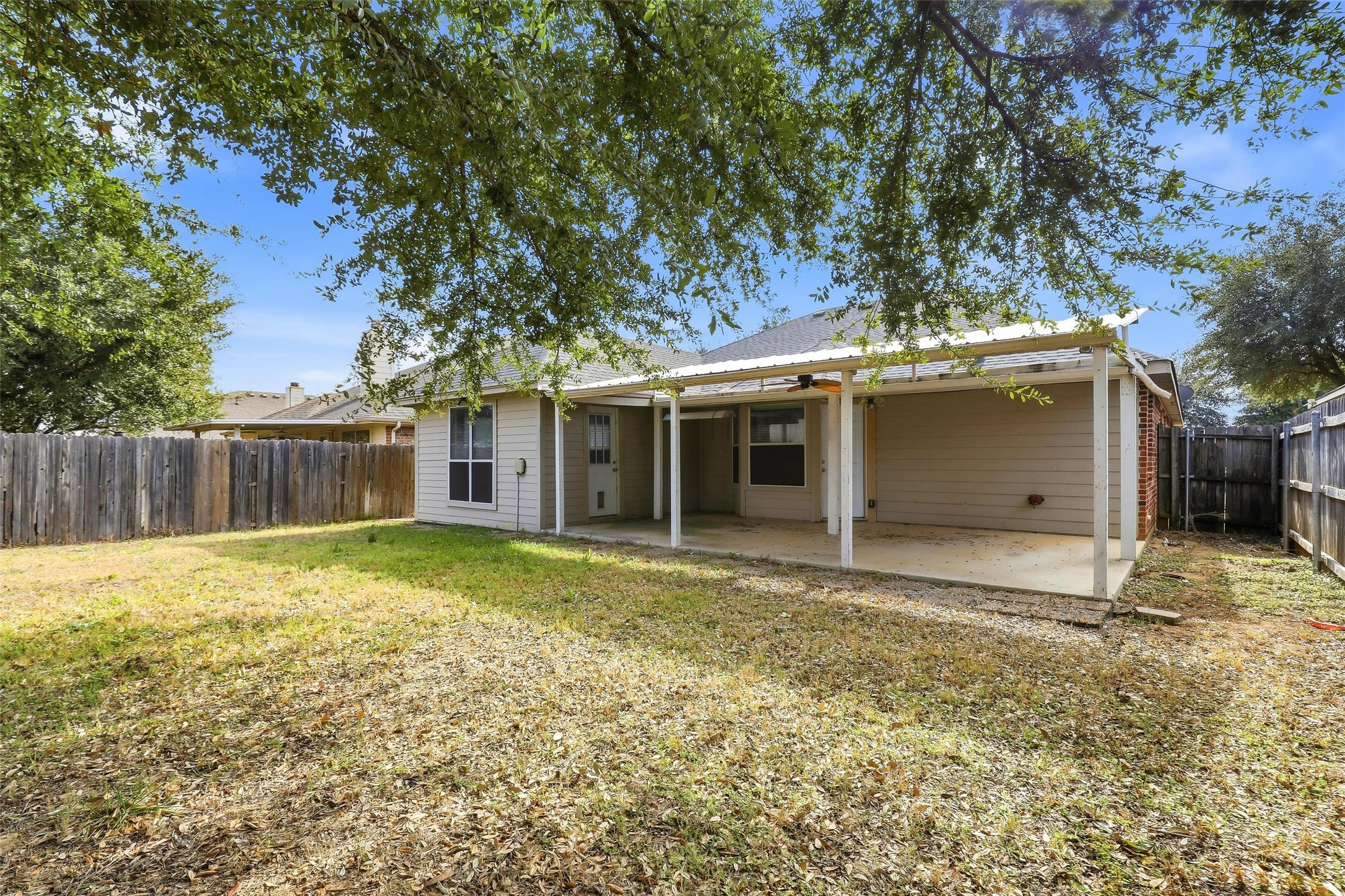 1209 Brownford Drive Fort Worth TX 76028