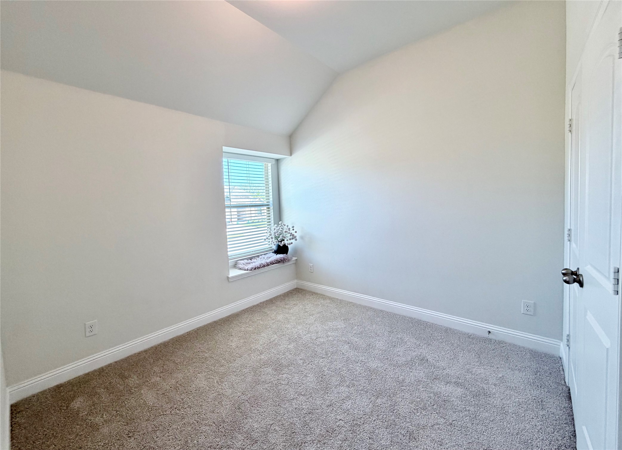 1413 River Vale Road Garland TX 75041