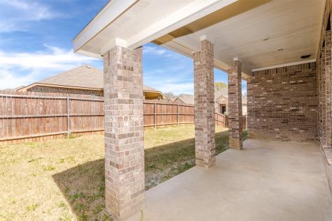 1413 River Vale Road Garland TX 75041