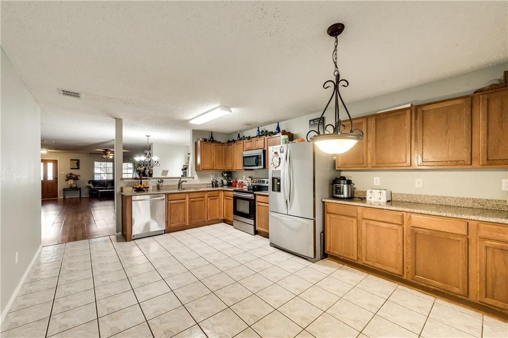 4017 Thoroughbred Trail Fort Worth TX 76123