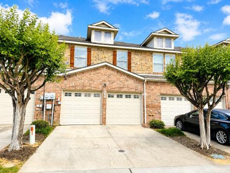 2743 Hyde Park Drive Grand Prairie TX 75050