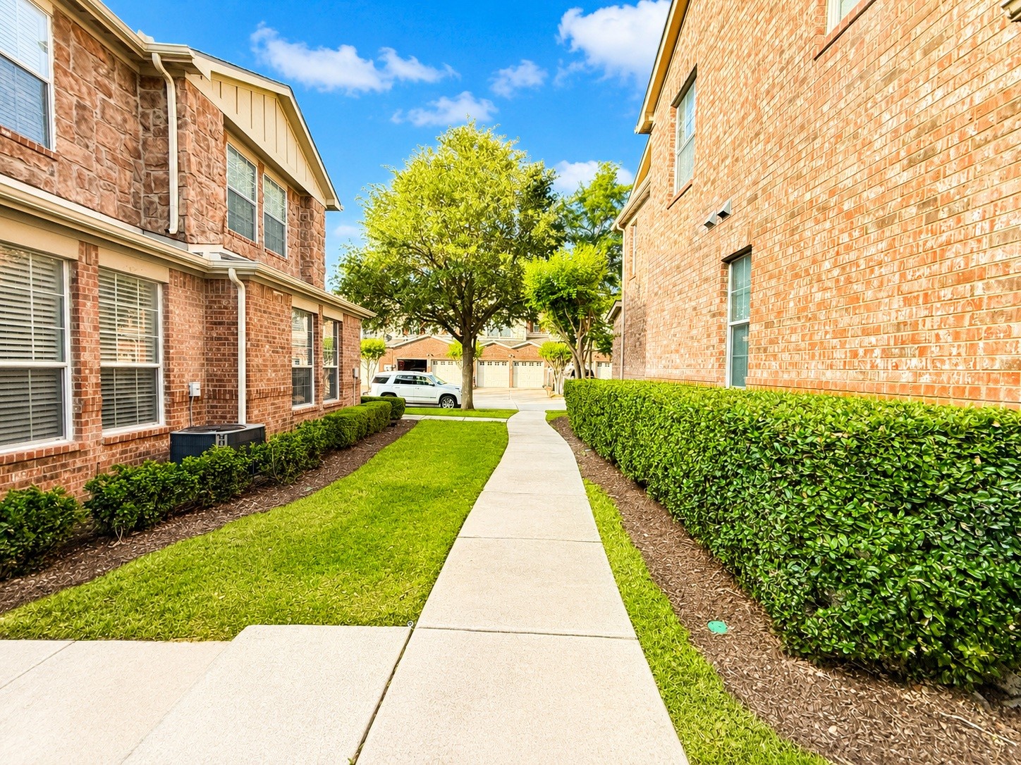 2743 Hyde Park Drive Grand Prairie TX 75050