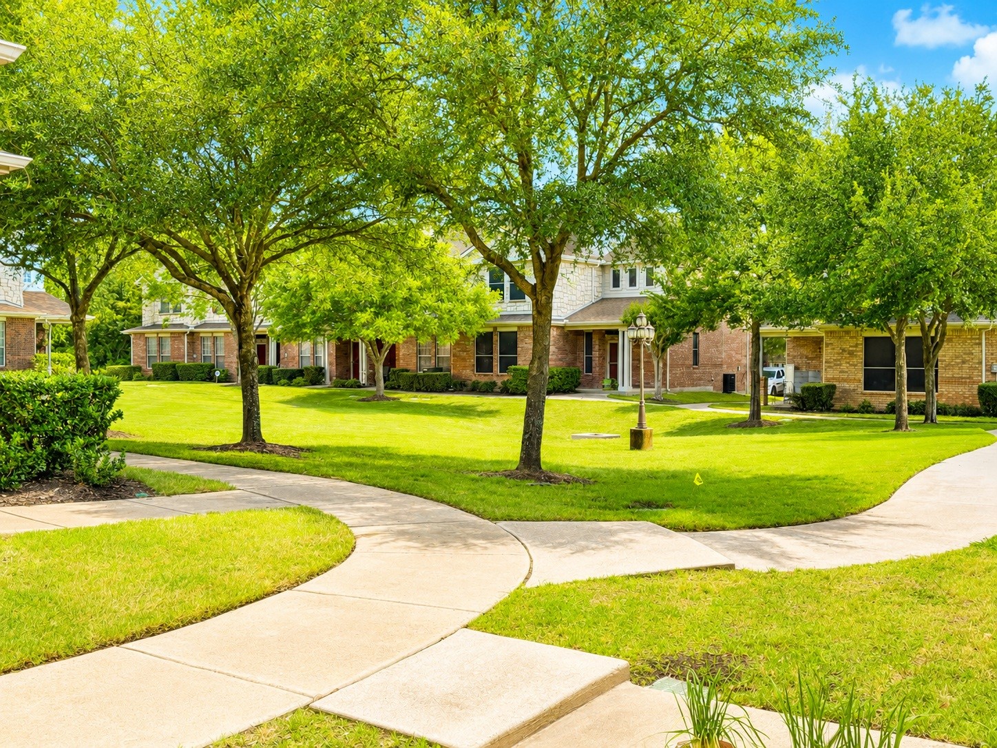 2743 Hyde Park Drive Grand Prairie TX 75050