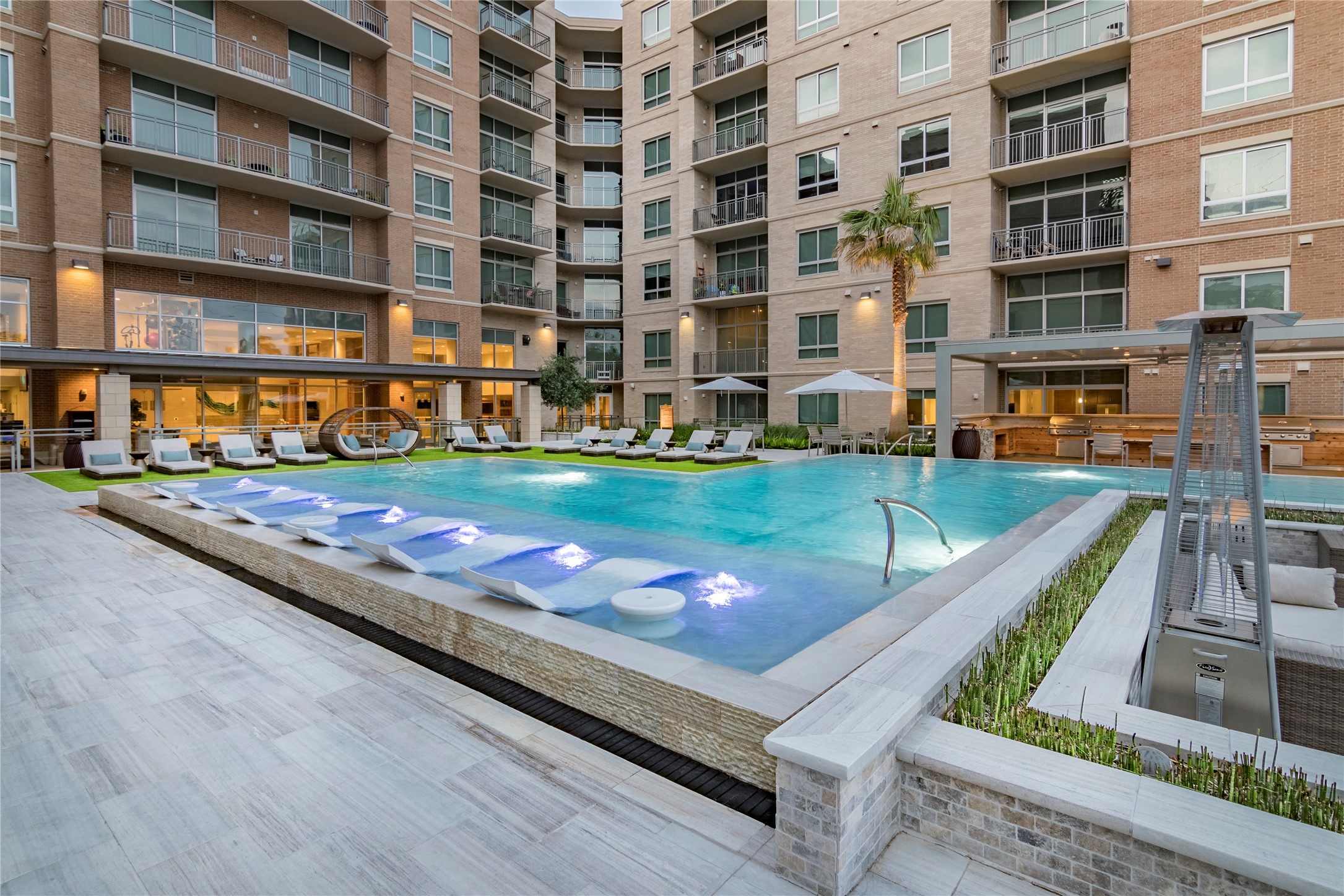 4719 Cole Avenue Dallas TX 75205