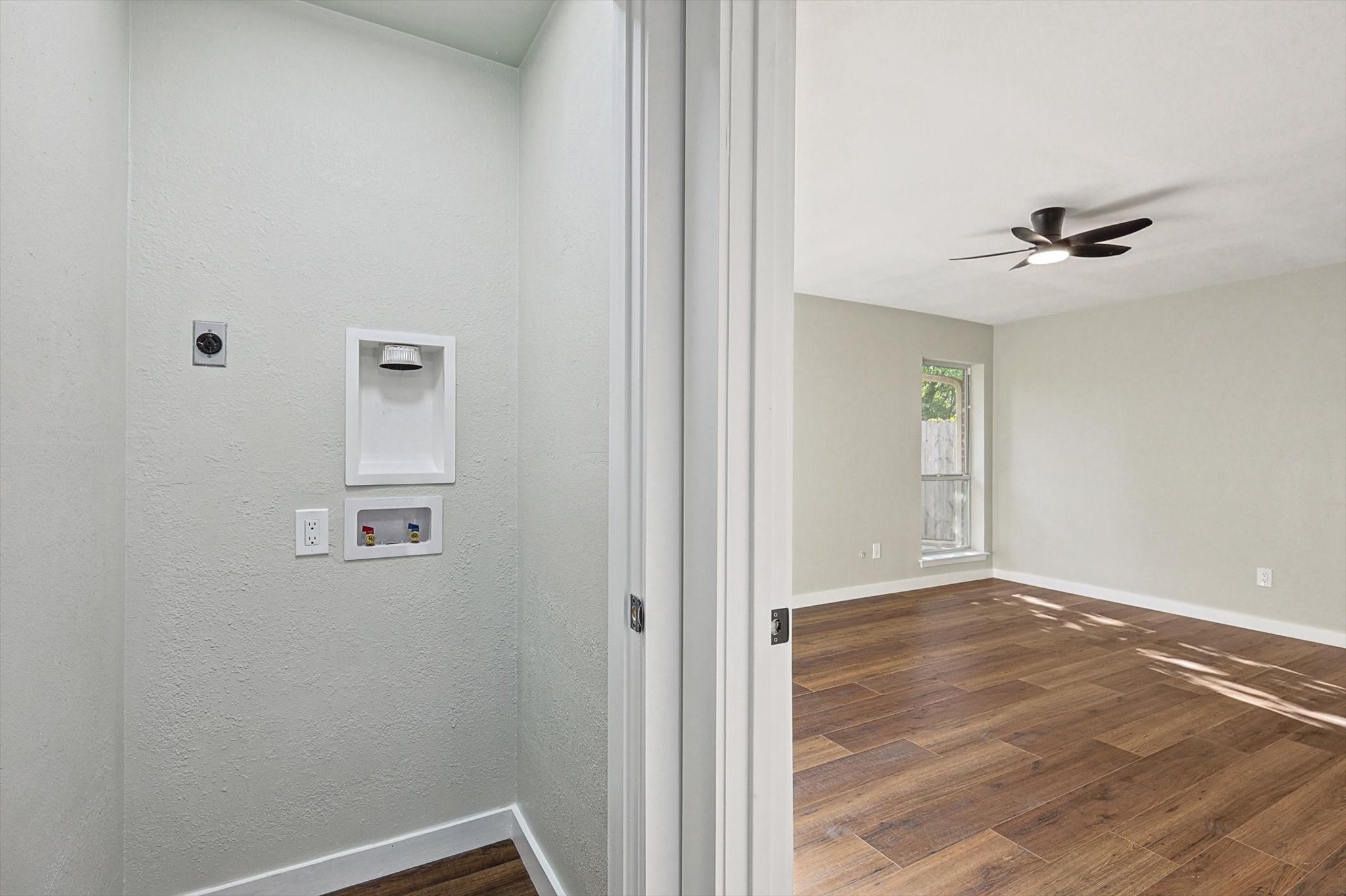 1302 Palm Mansfield TX 76063