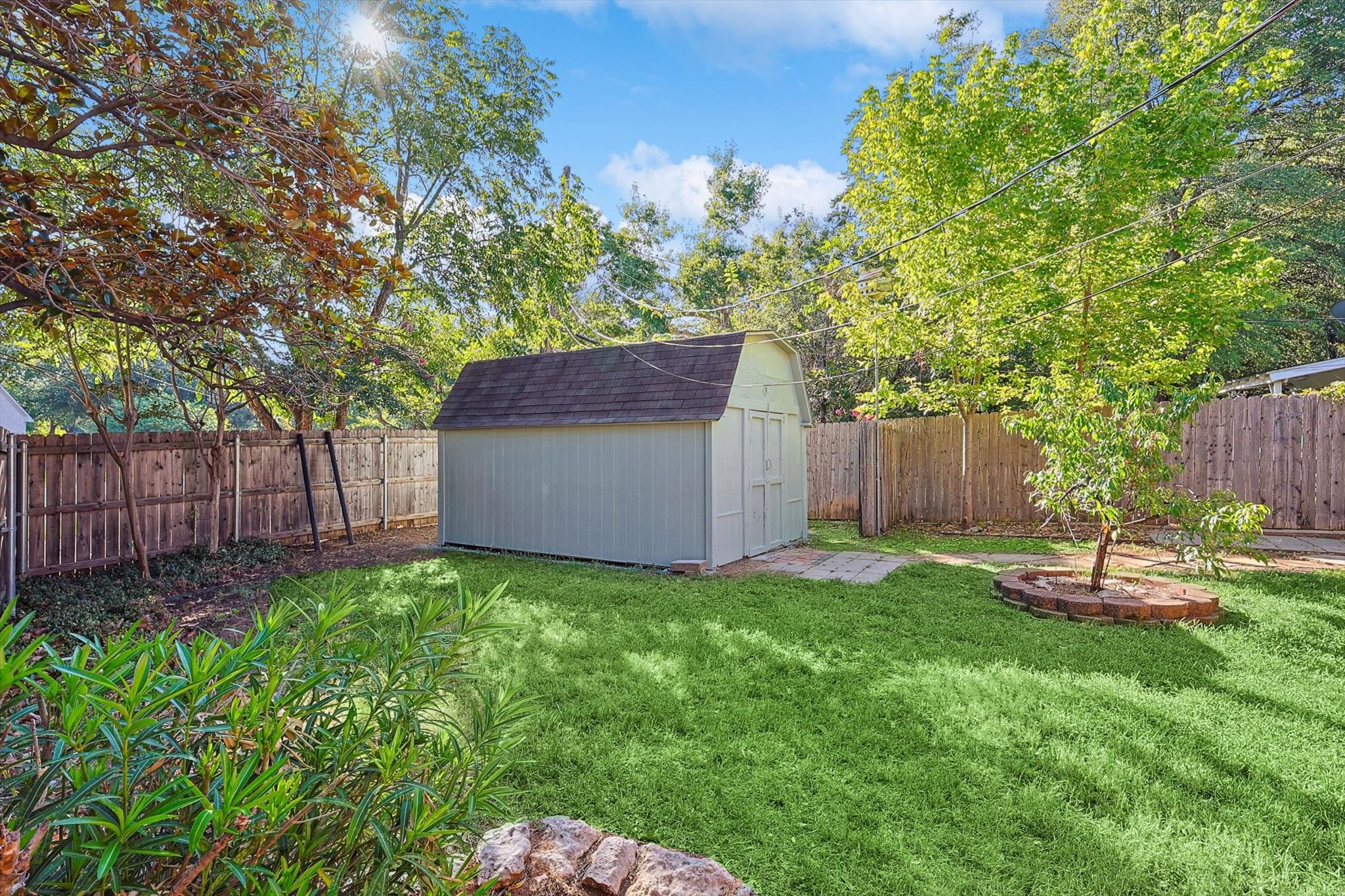 1302 Palm Mansfield TX 76063