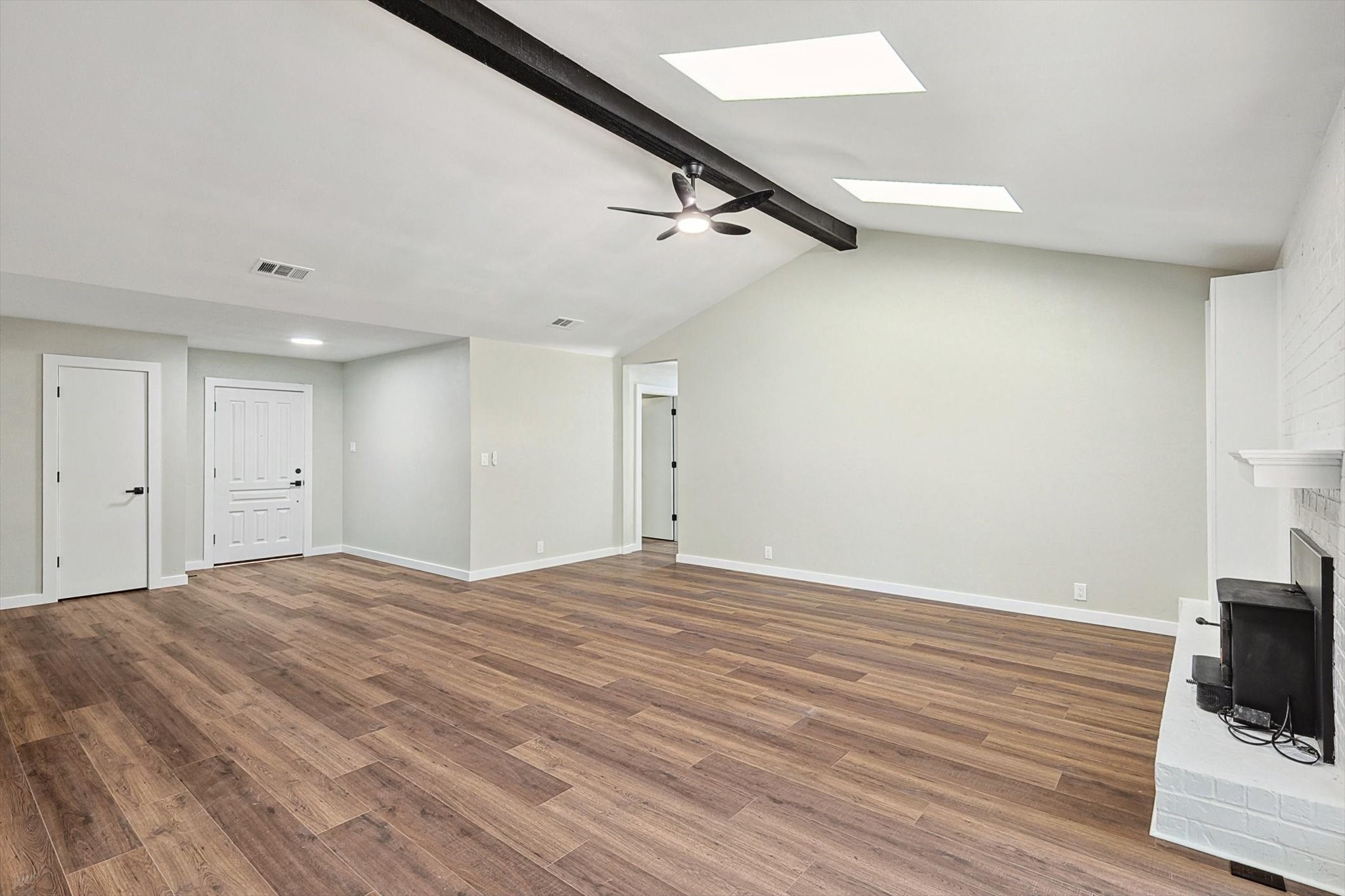 1302 Palm Mansfield TX 76063