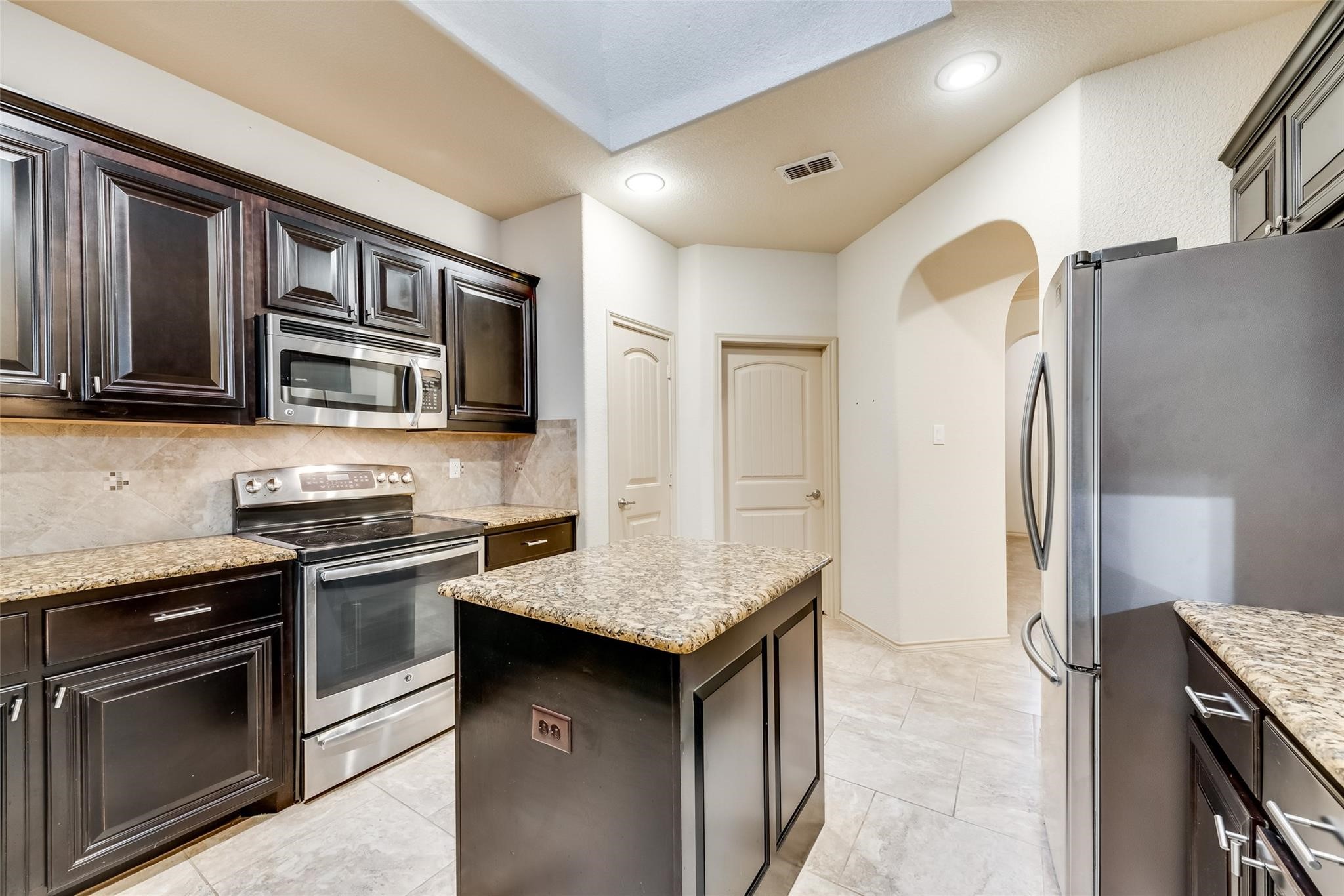 15825 Carlton Oaks Drive Fort Worth TX 76177