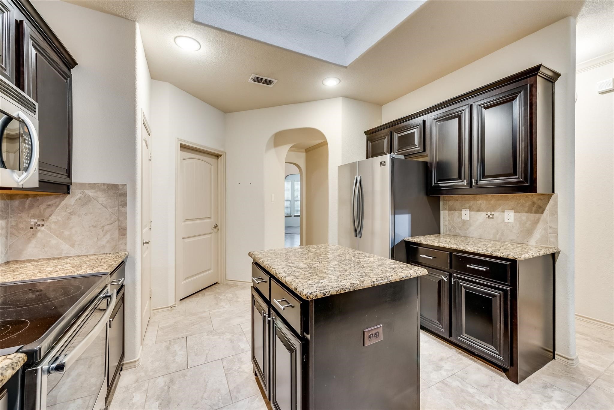 15825 Carlton Oaks Drive Fort Worth TX 76177