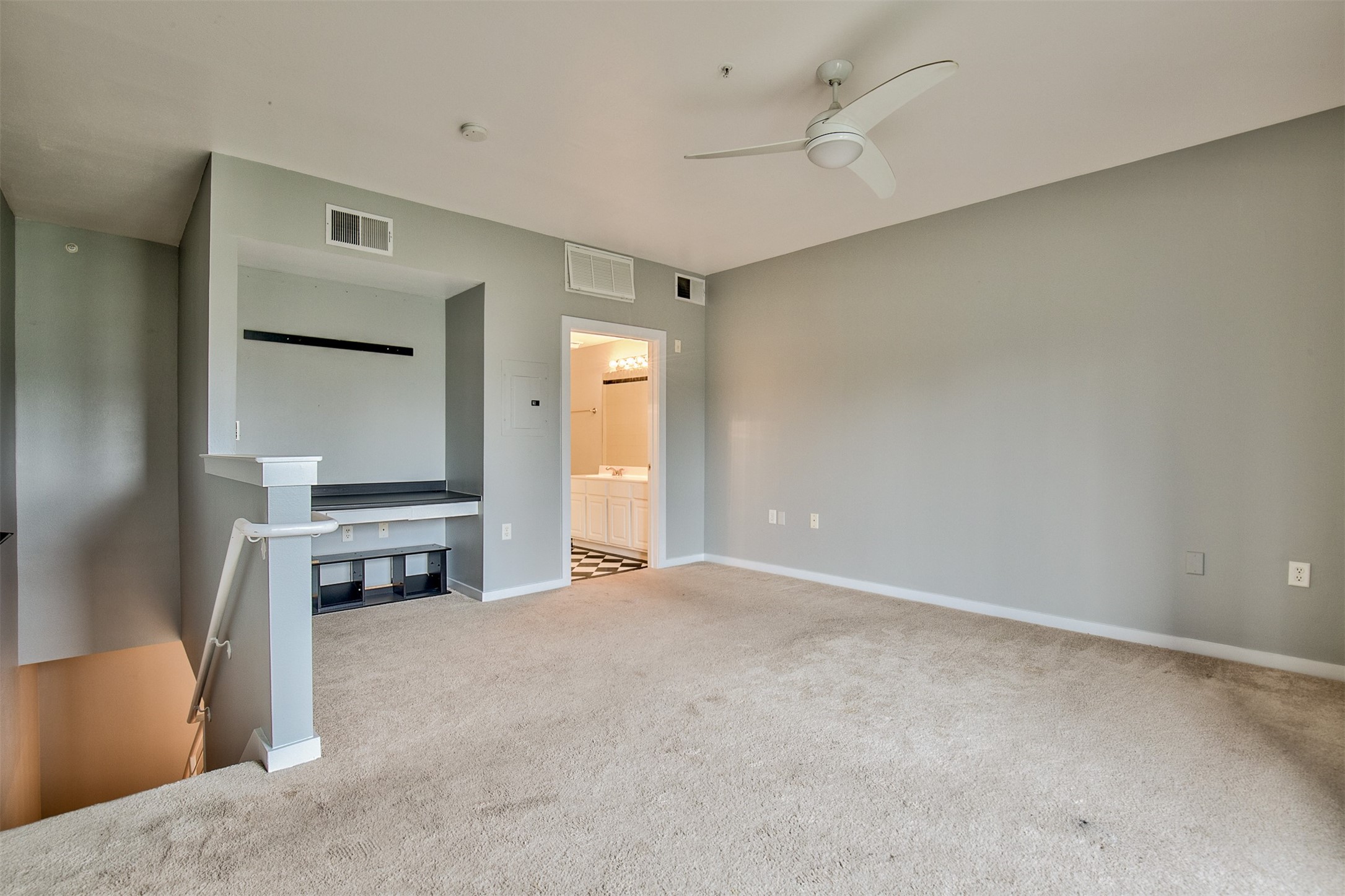 4108 Office Parkway Dallas TX 75204