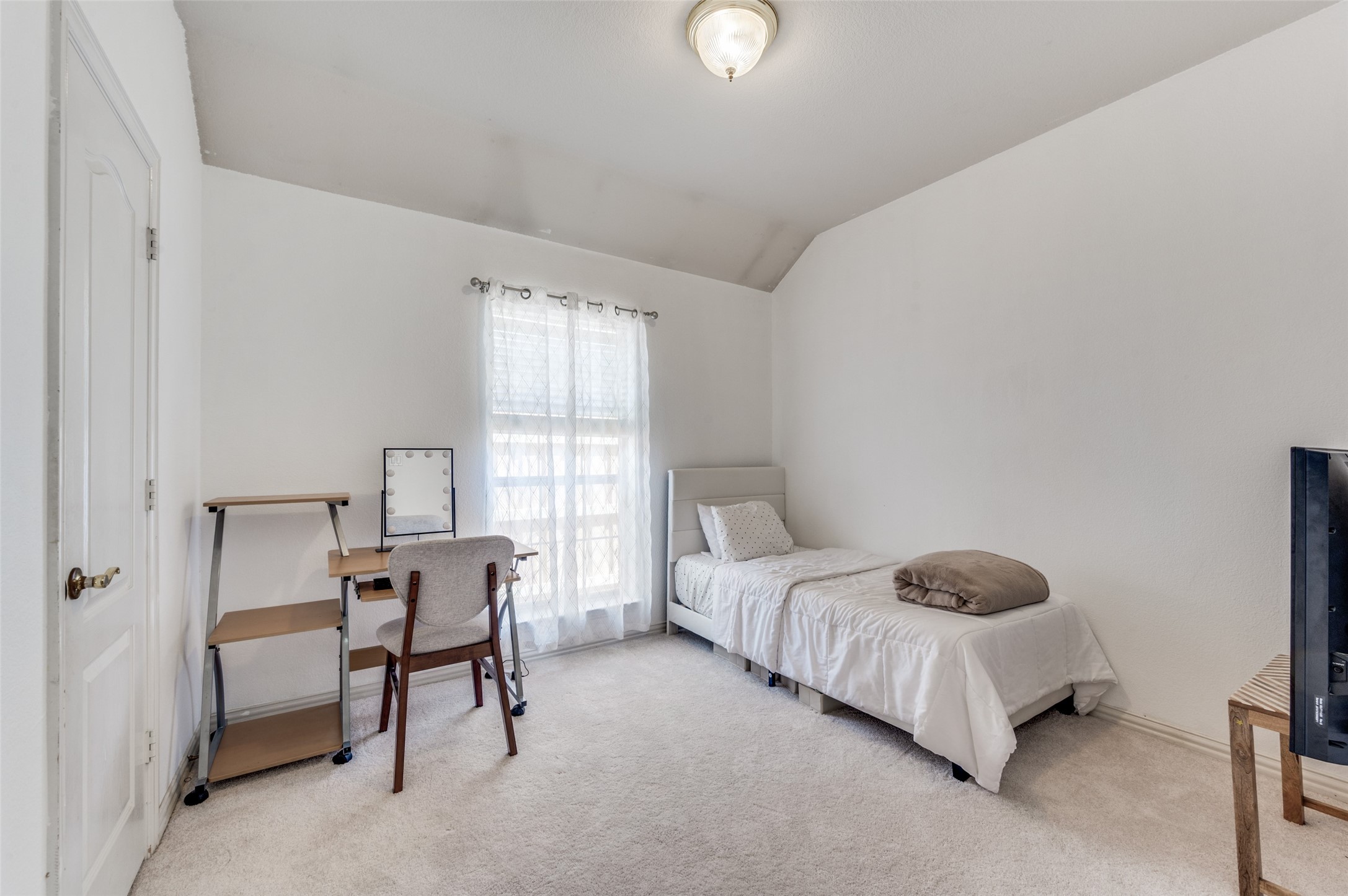402 Horse Shoe Drive Euless TX 76039
