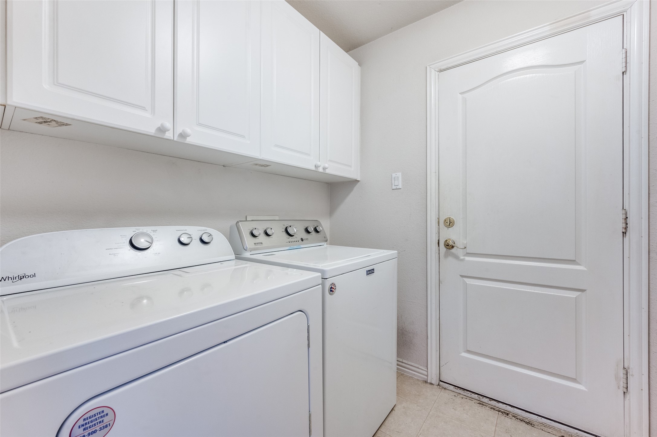 402 Horse Shoe Drive Euless TX 76039